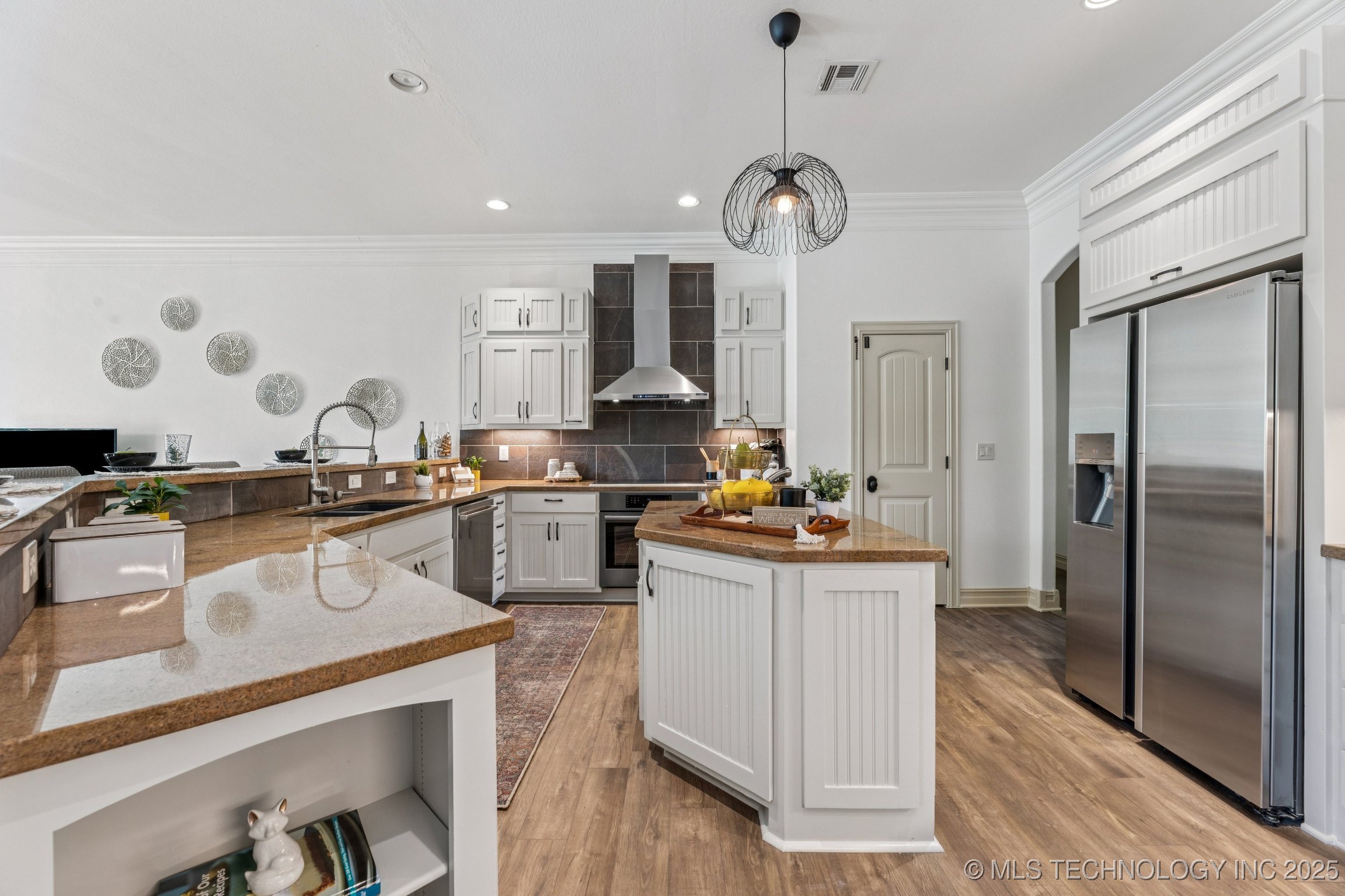 18894 E 80th Street North N