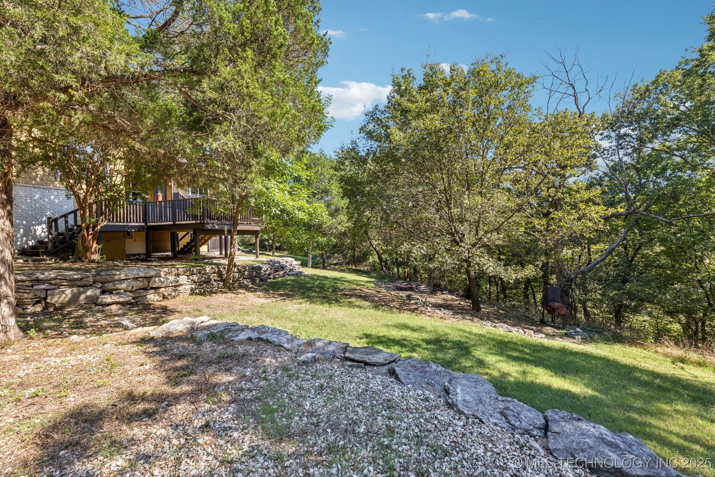 18894 E 80th Street North N