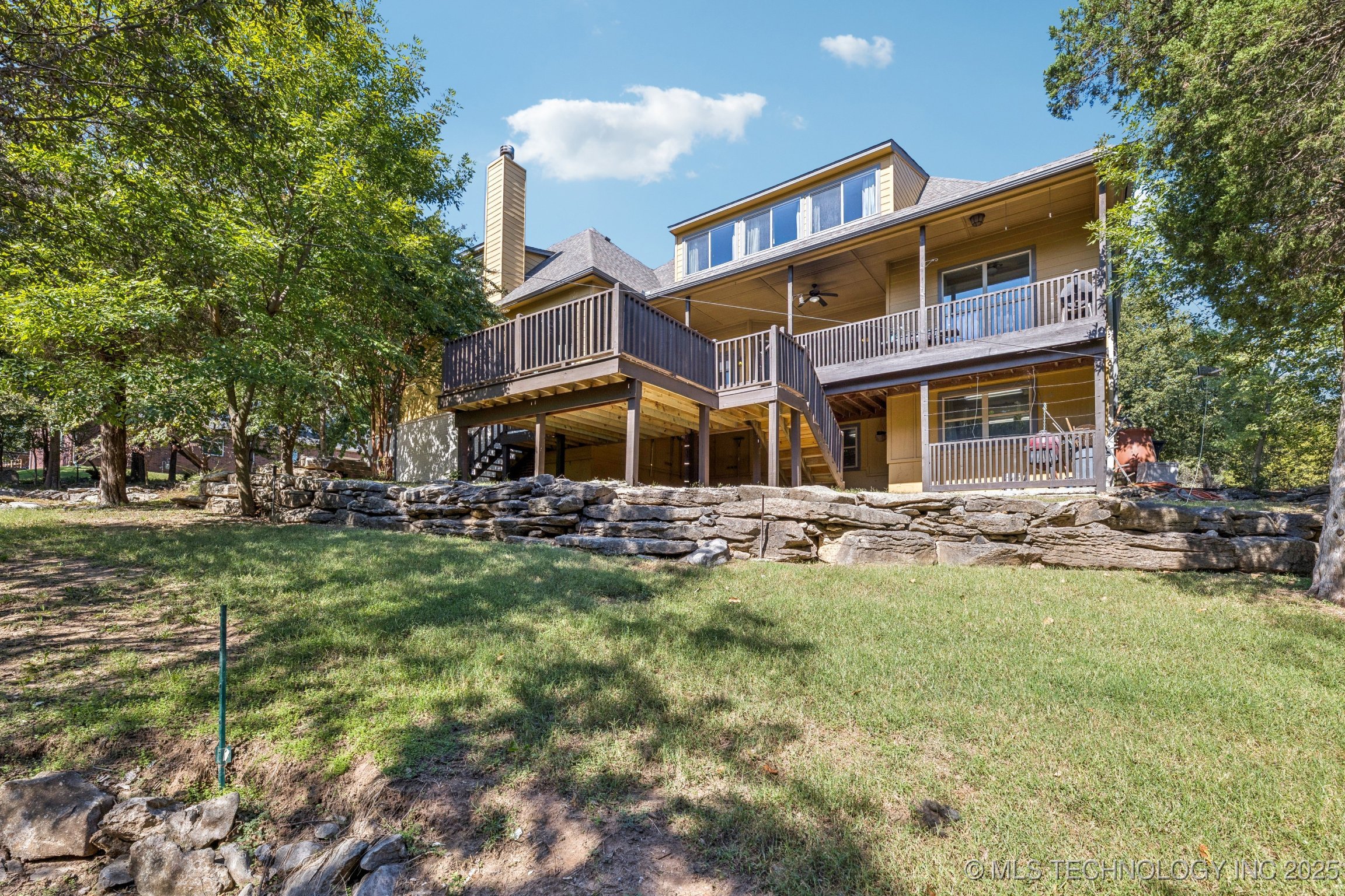 18894 E 80th Street North N