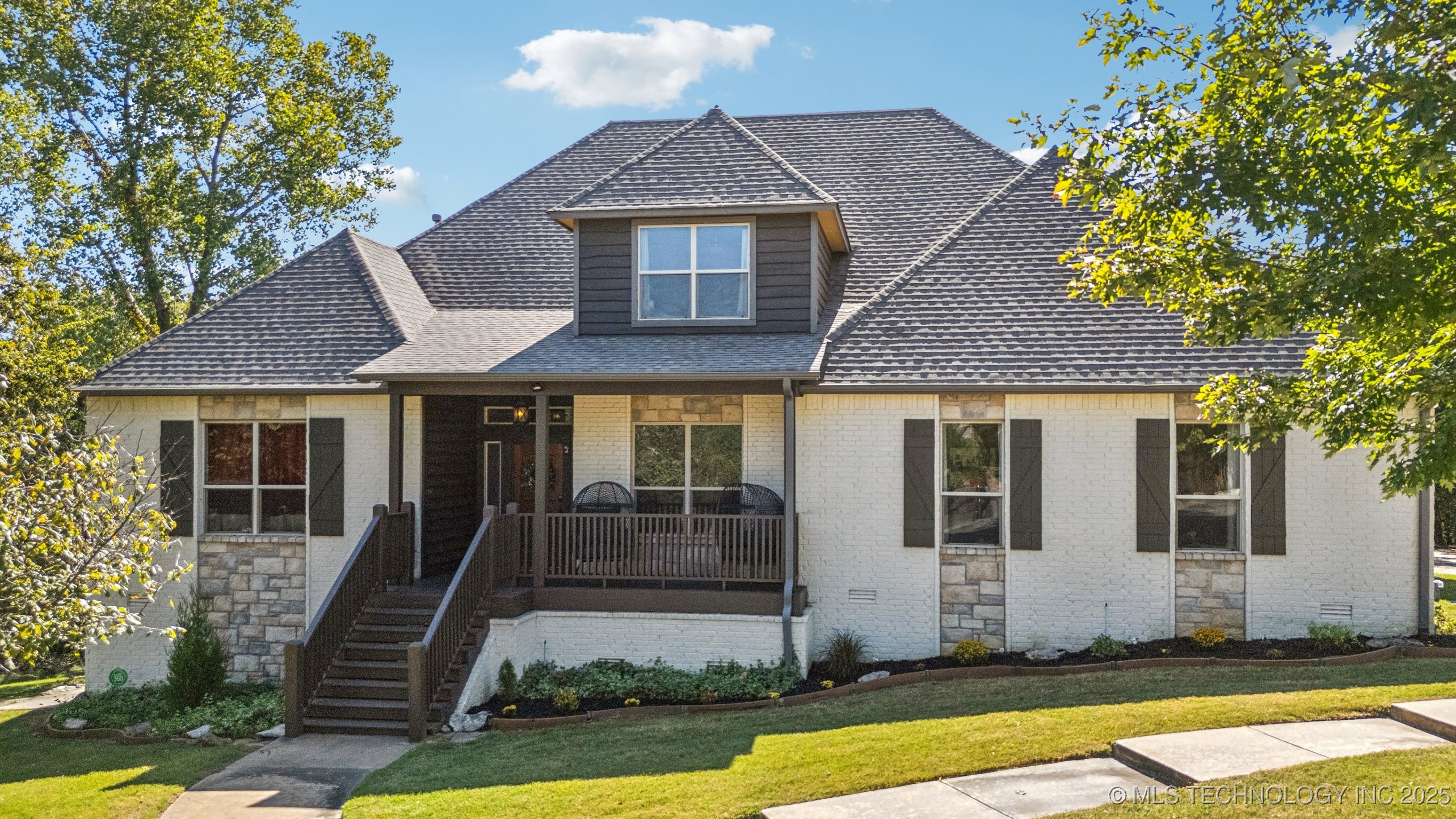 18894 E 80th Street North N