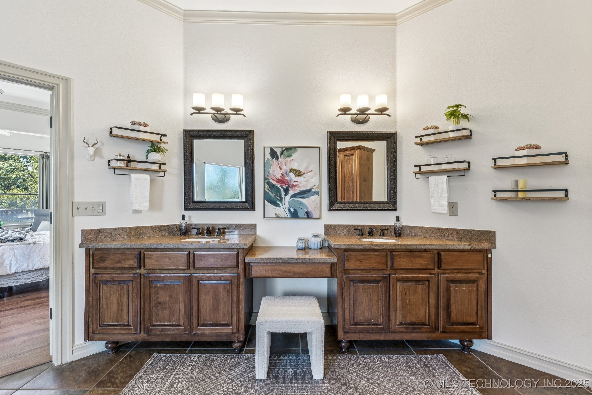 18894 E 80th Street North N