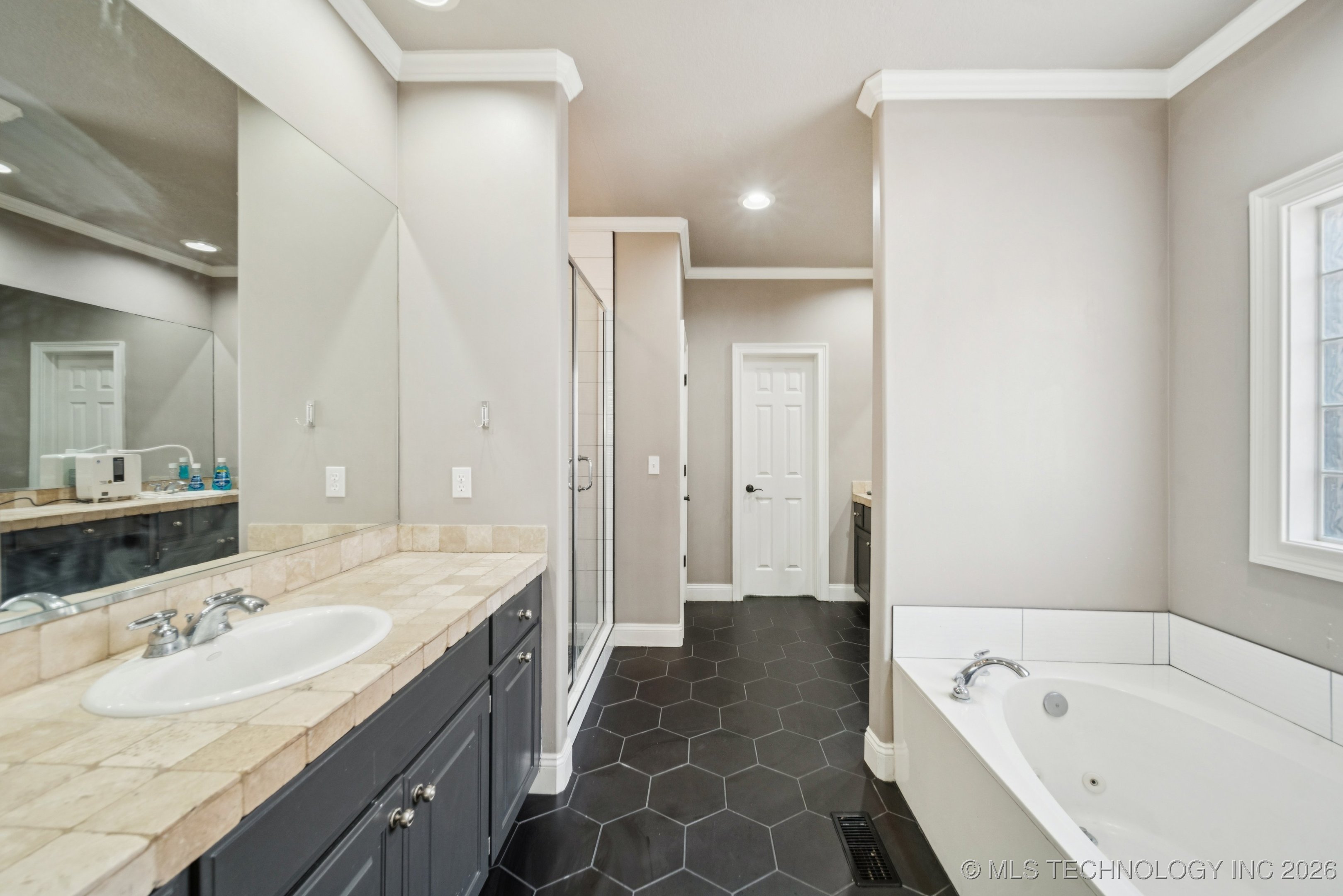 6510 E 83rd Place