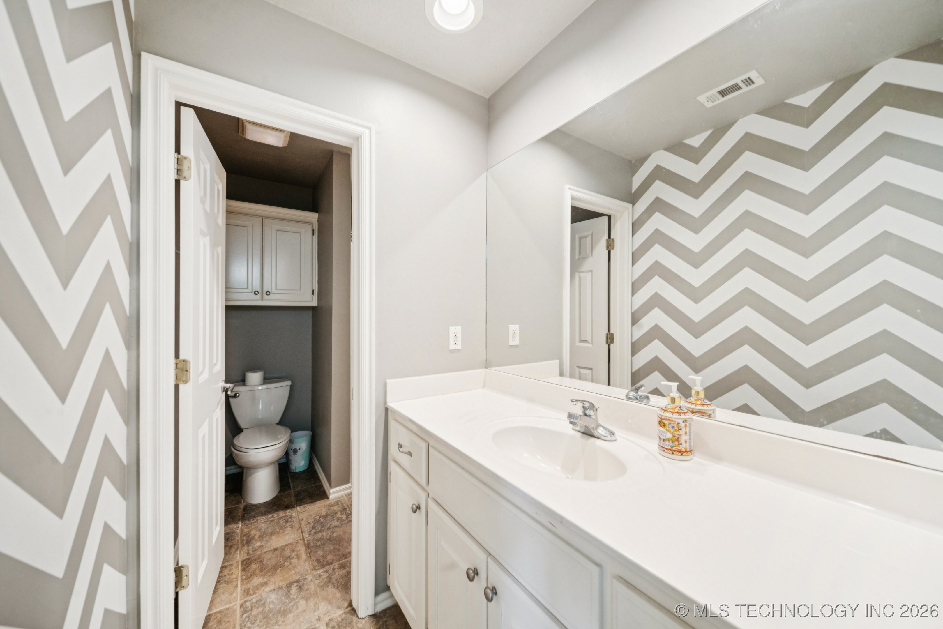 6510 E 83rd Place