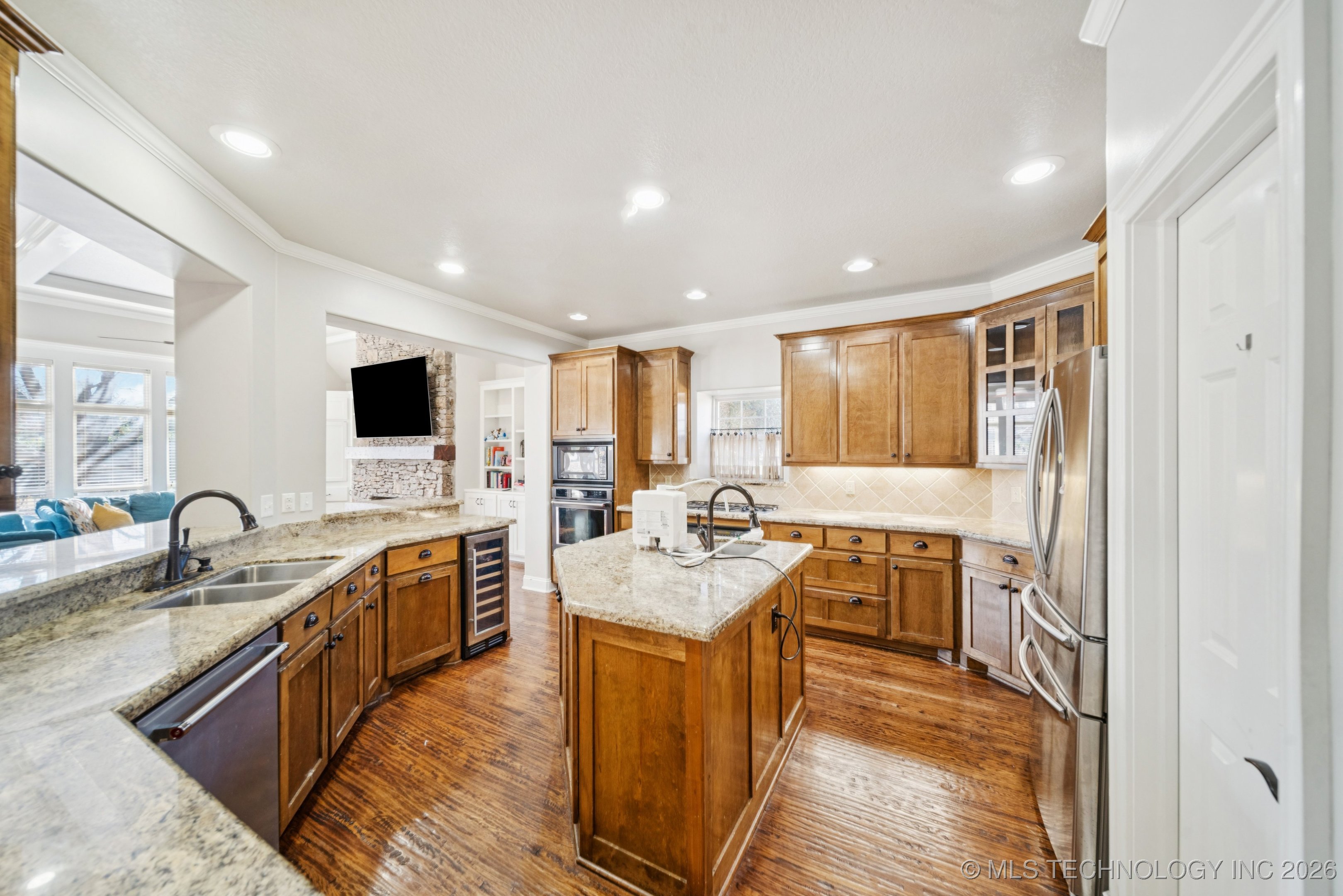 6510 E 83rd Place
