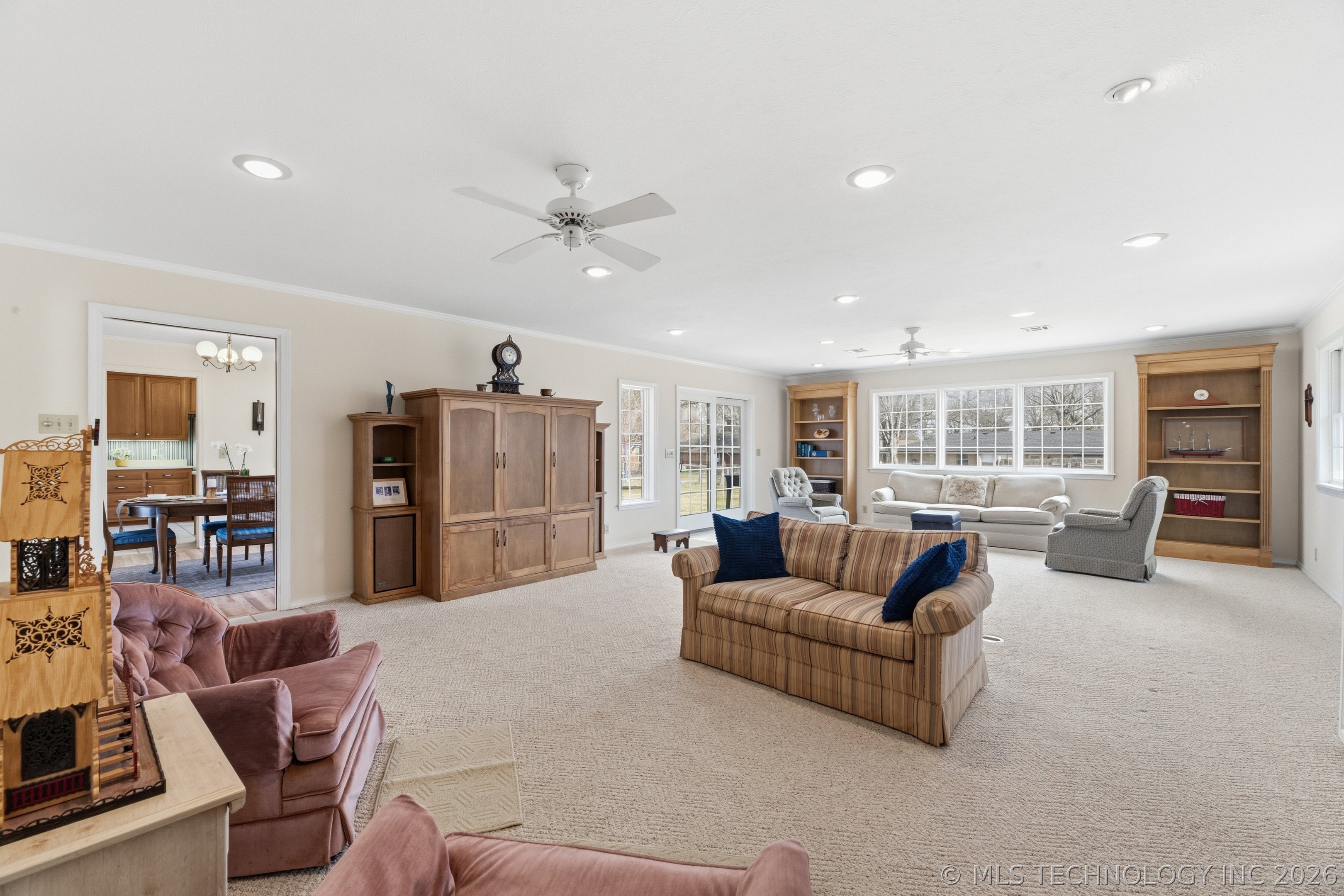1324 Lariat Drive