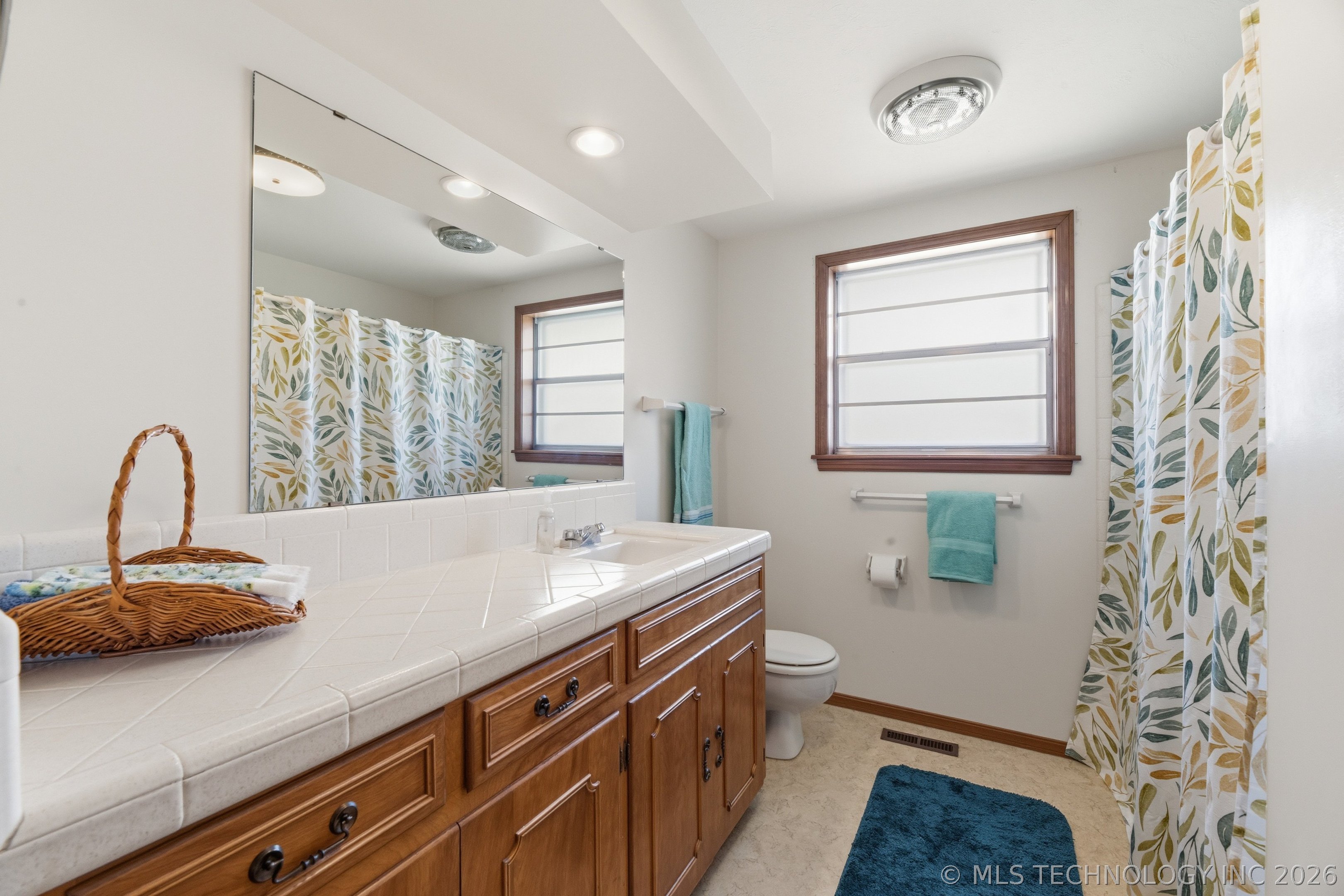 1324 Lariat Drive