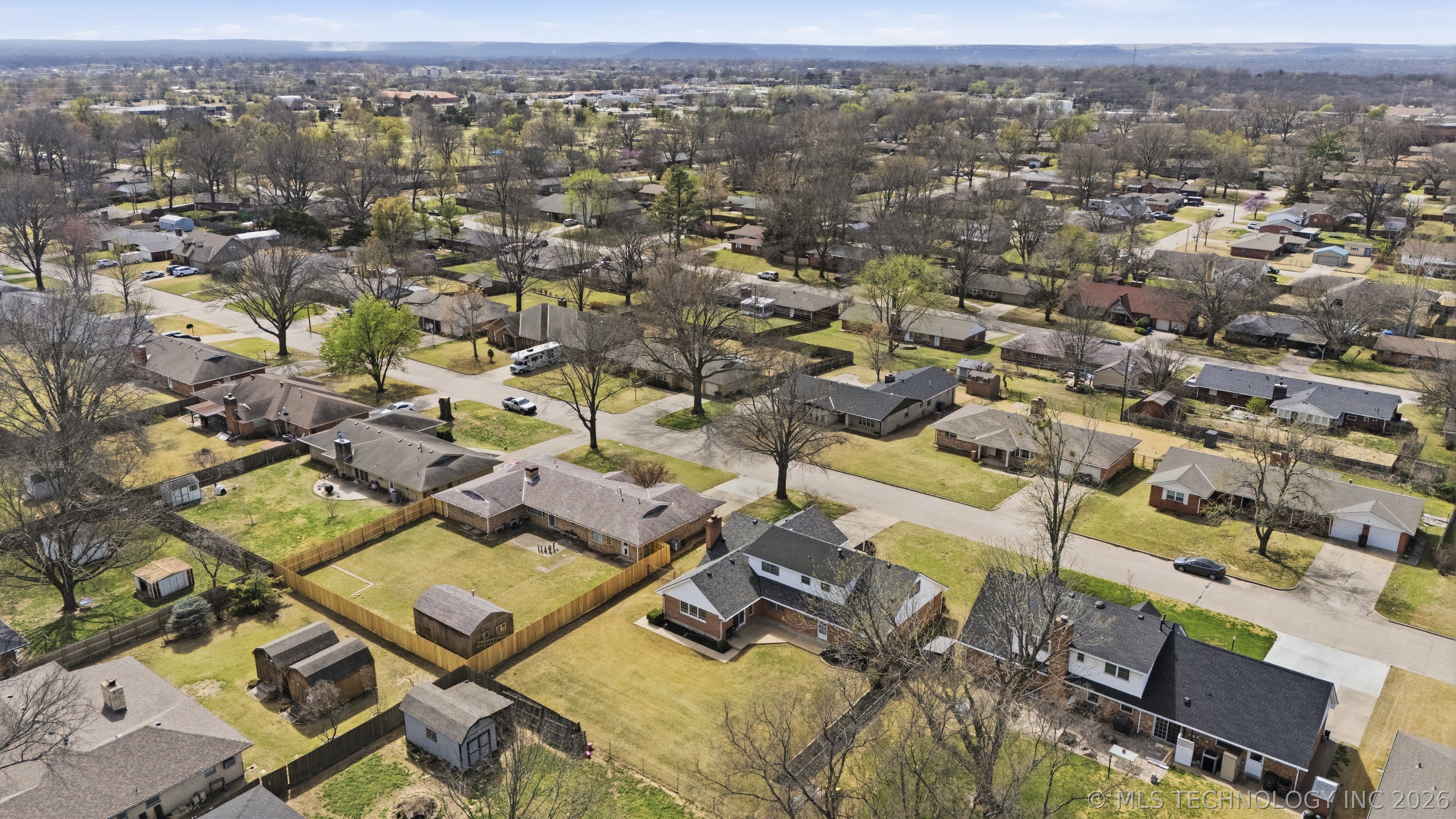 1324 Lariat Drive
