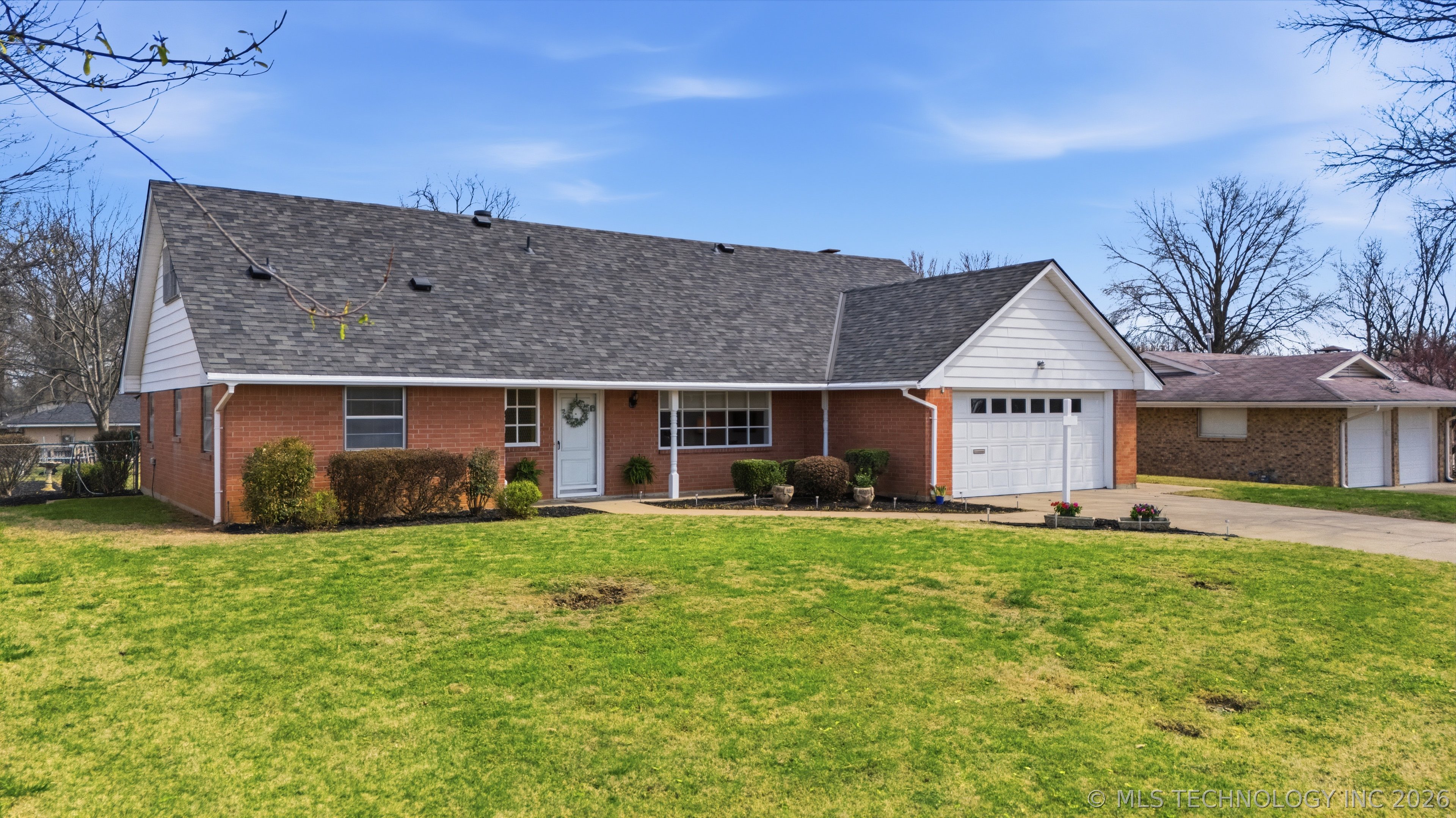1324 Lariat Drive