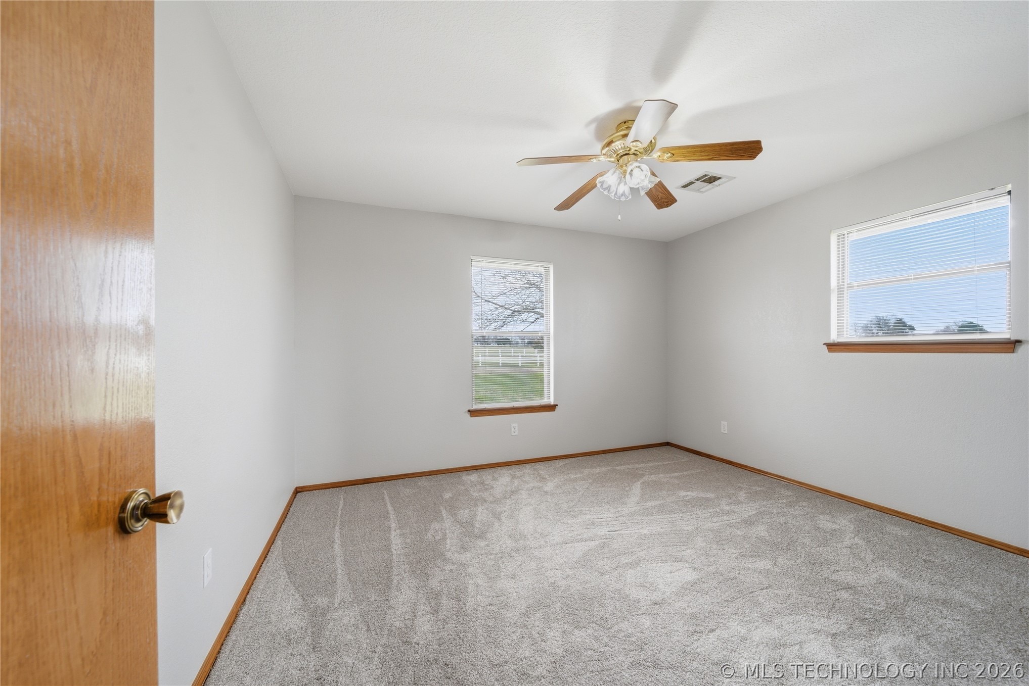 1144 S Mississippi