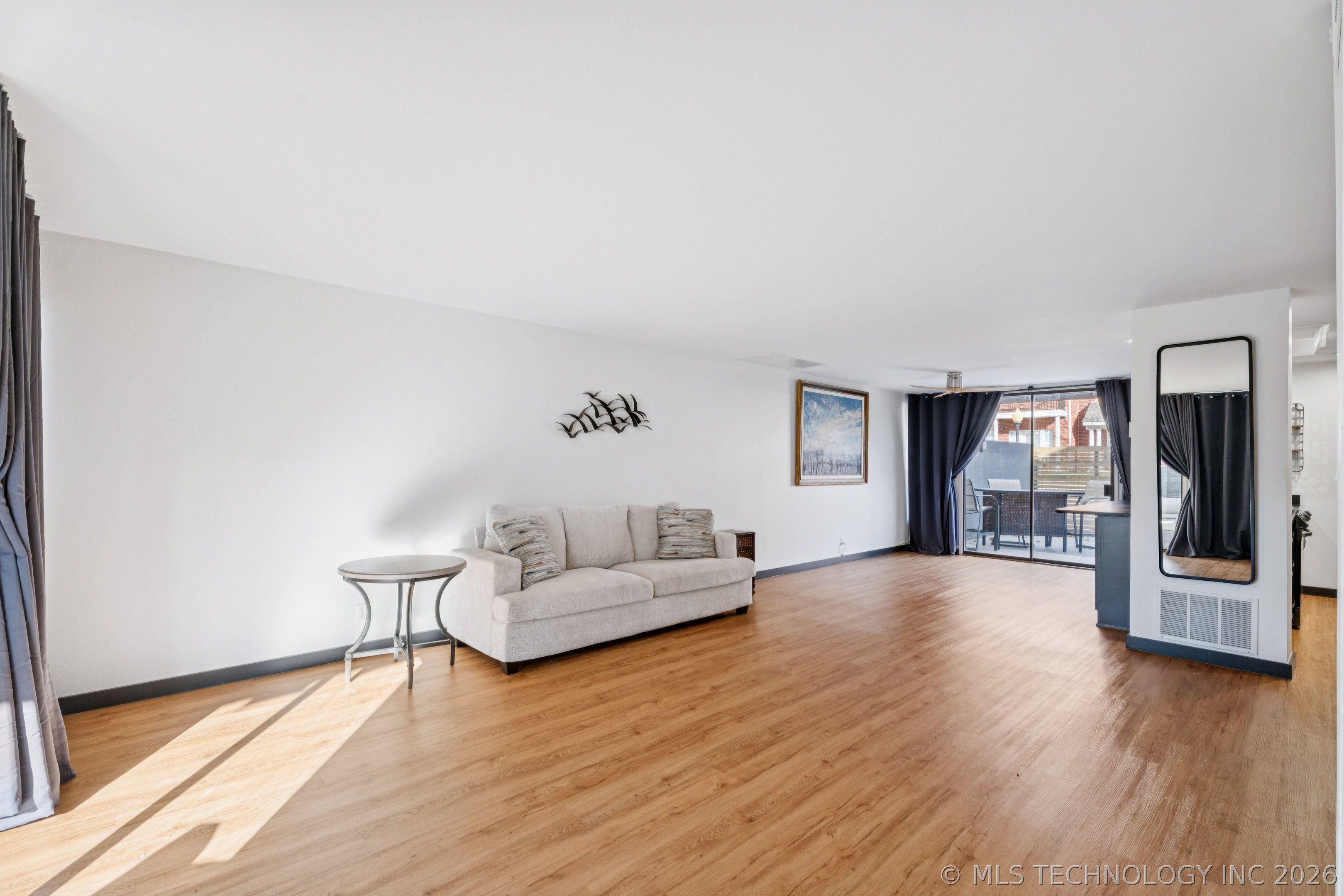 410 W 7th Street 244