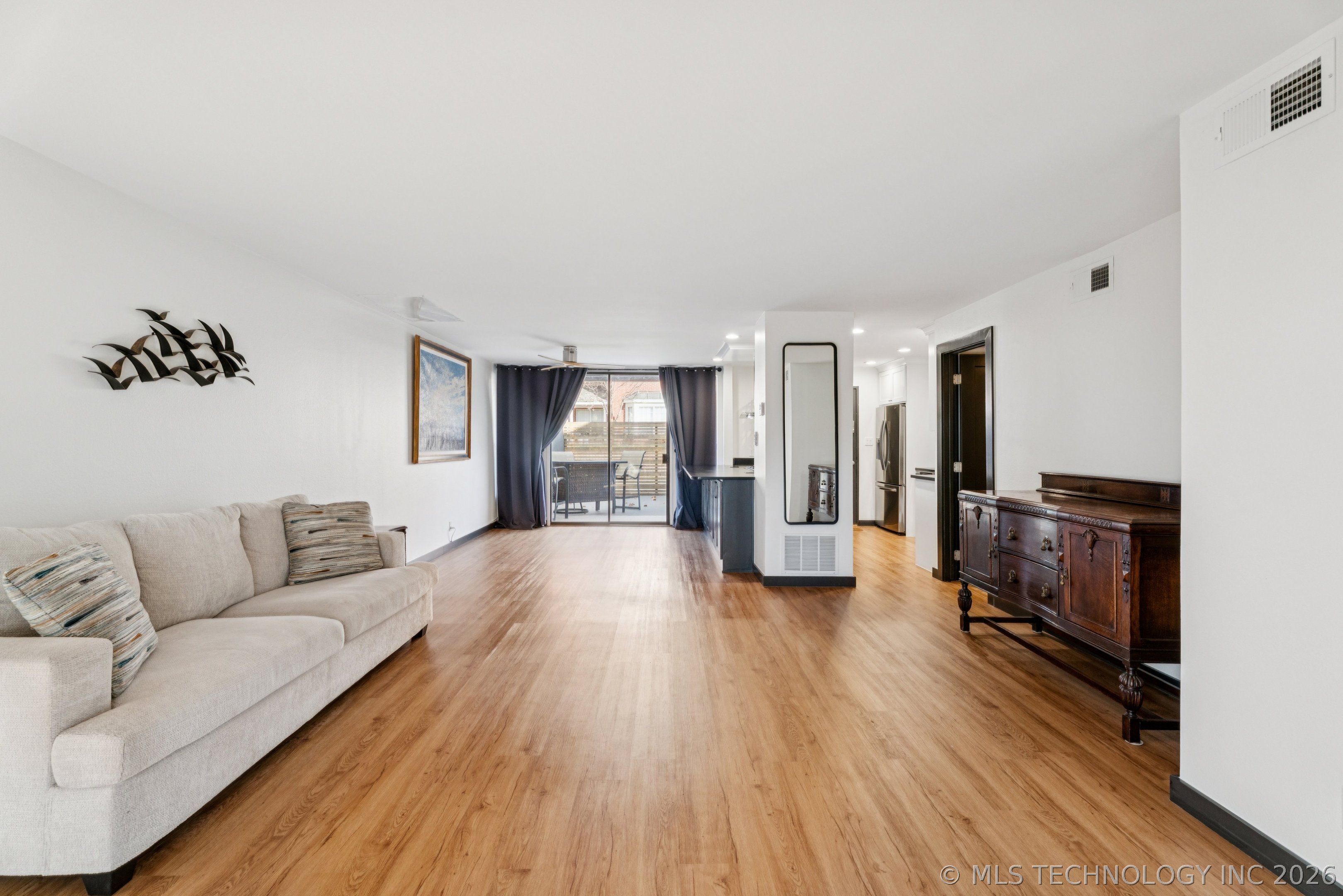 410 W 7th Street 244