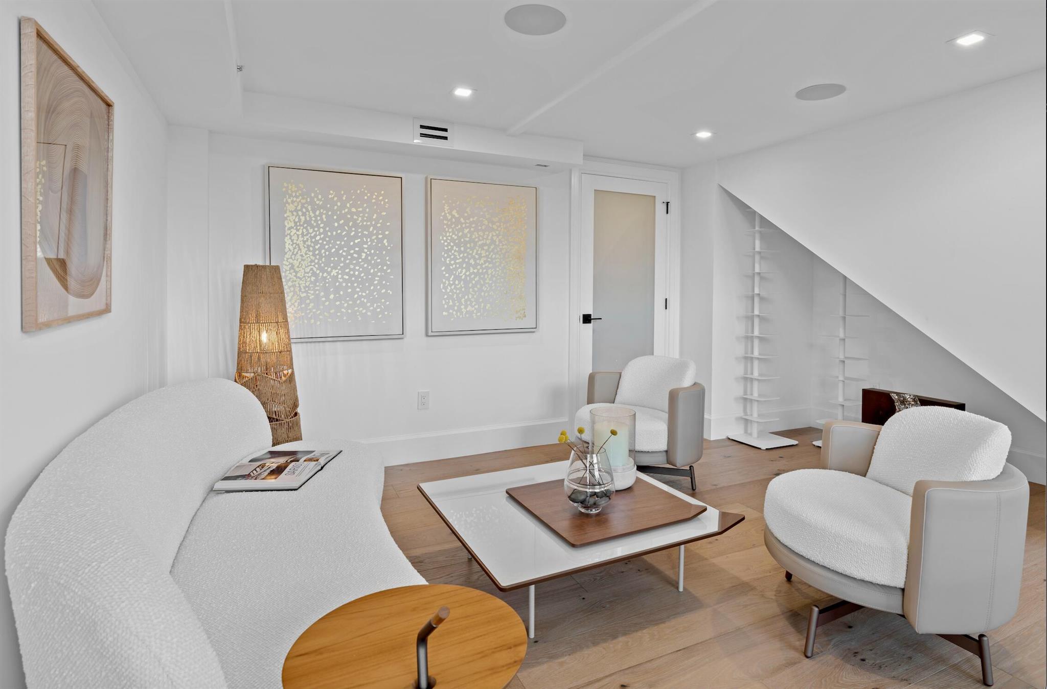 101 N Clematis Street 315