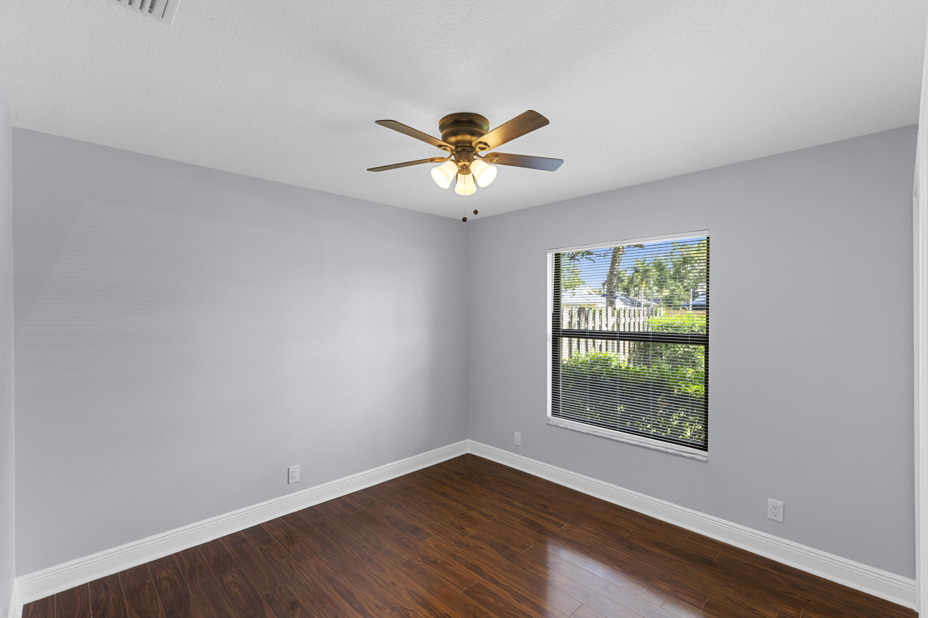 13868 Ishnala Circle