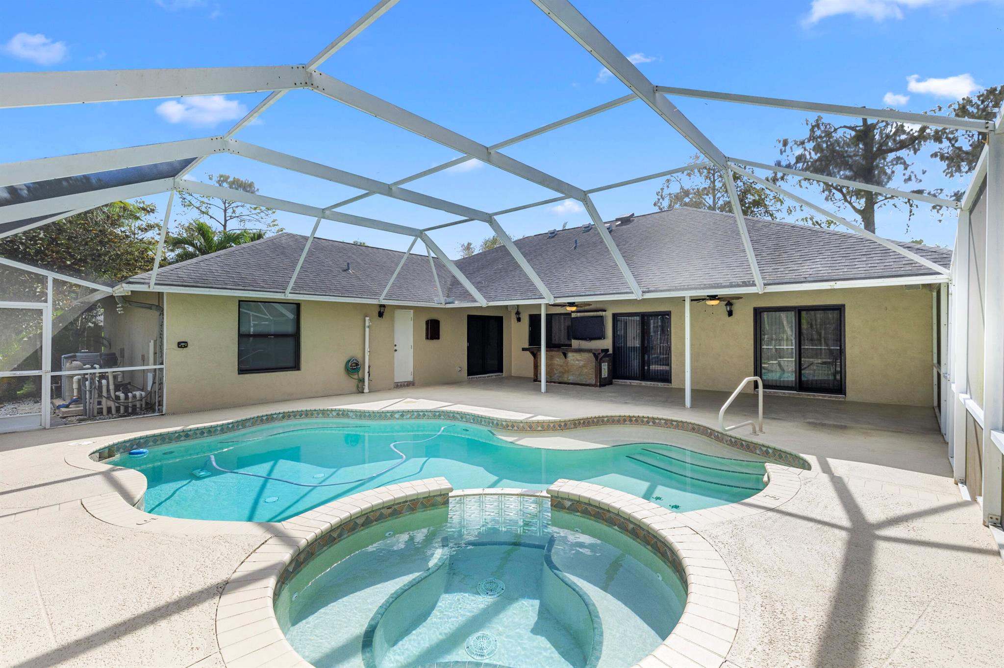 13868 Ishnala Circle