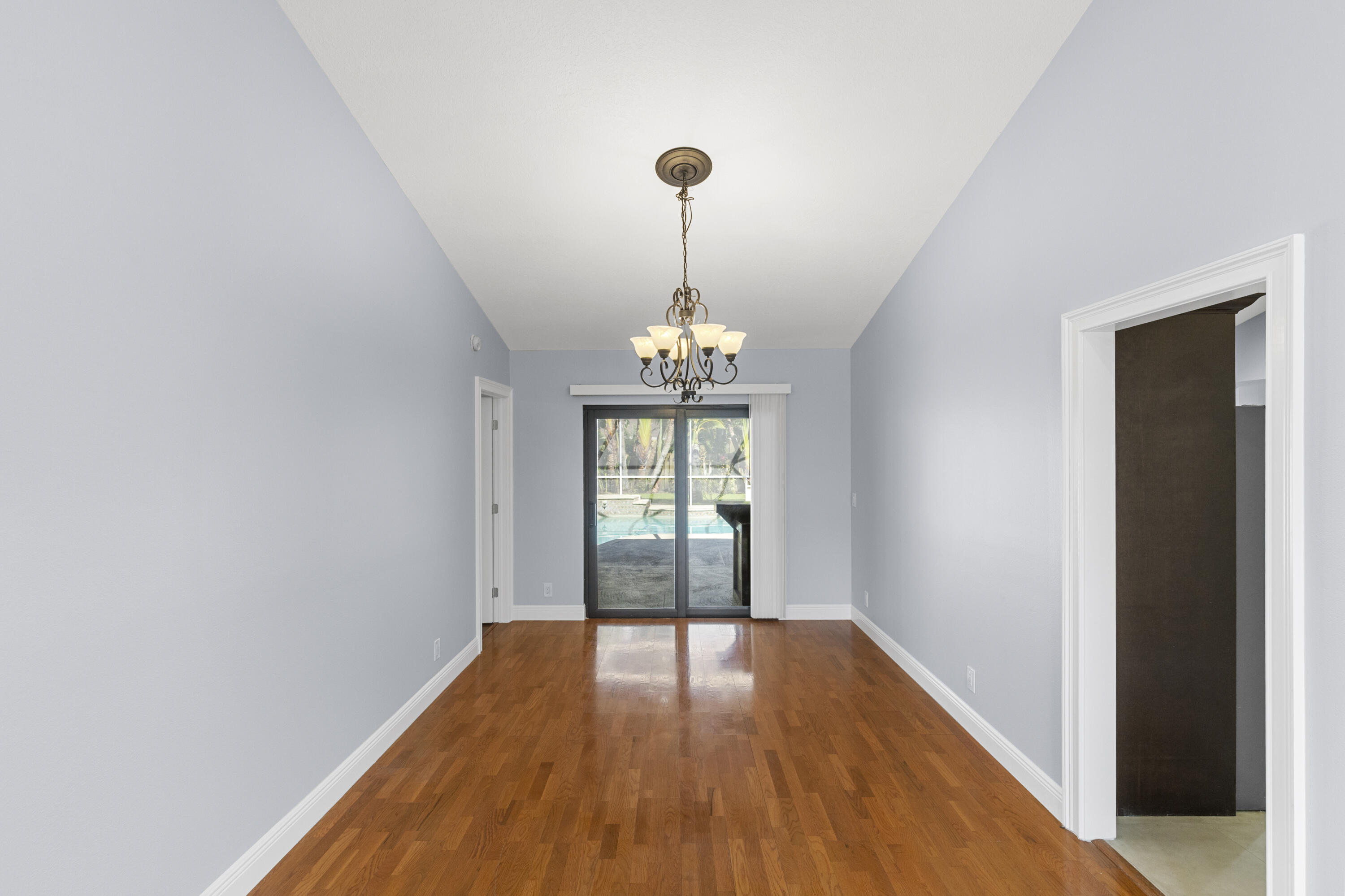 13868 Ishnala Circle