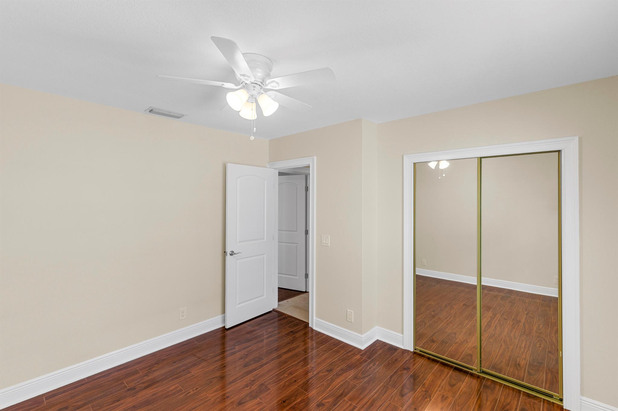 13868 Ishnala Circle