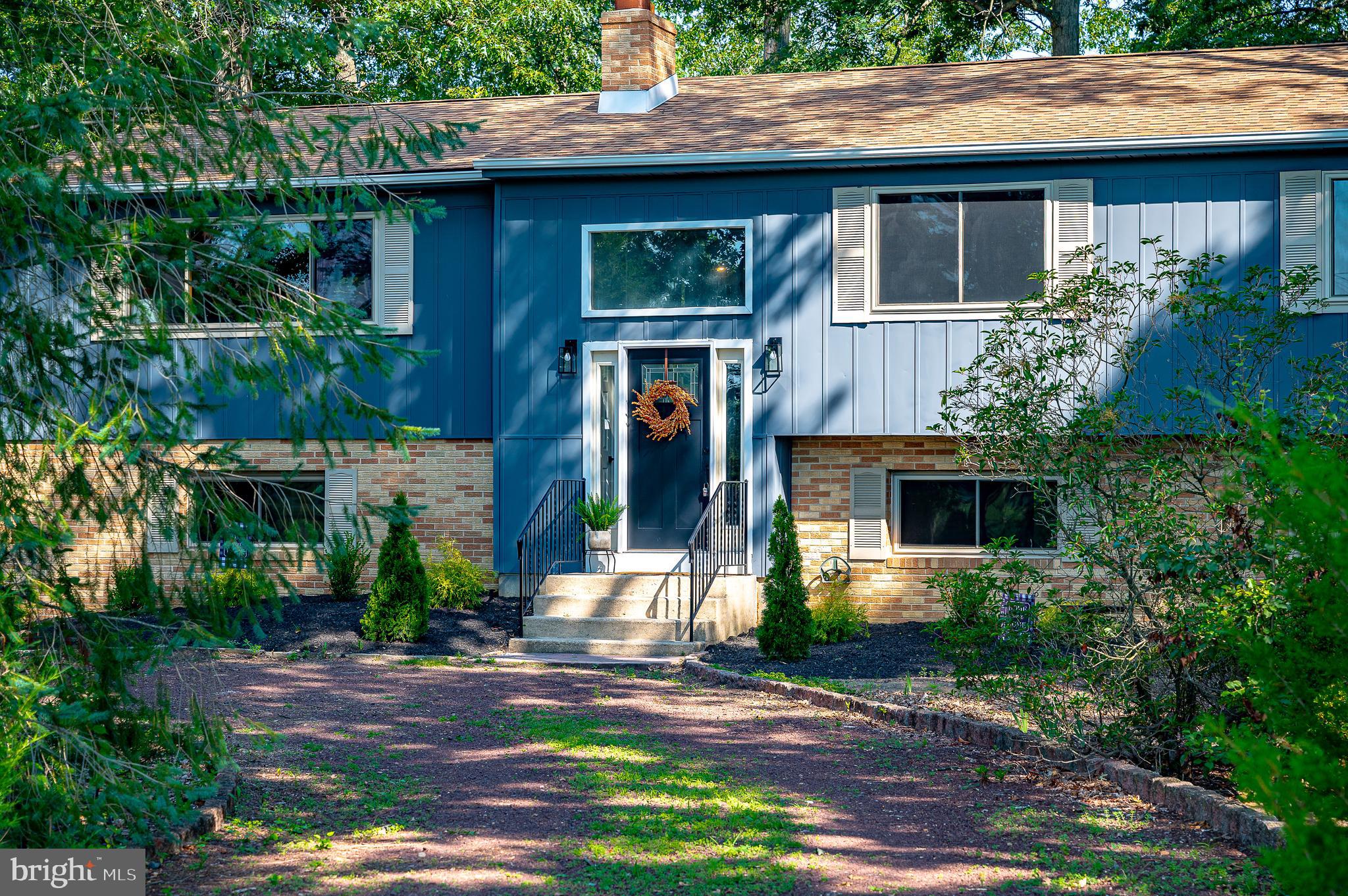 4 Grove Rd