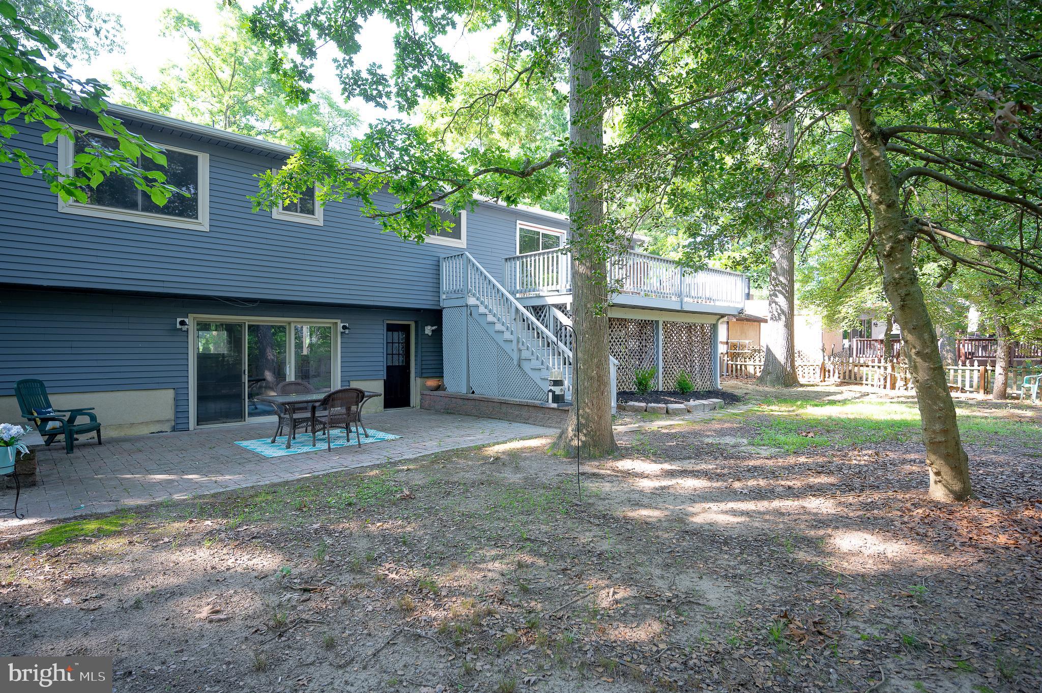 4 Grove Rd