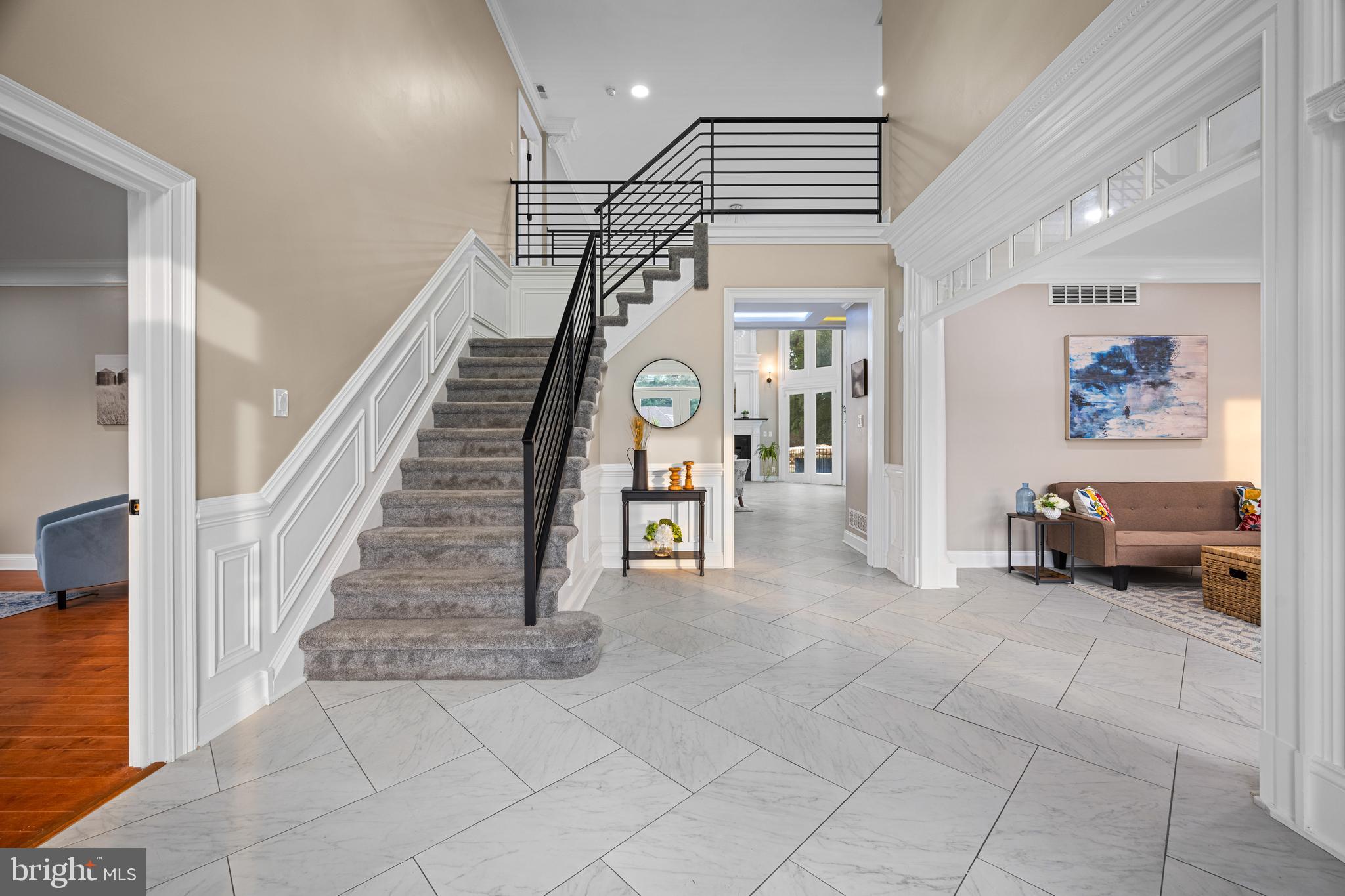 120 Fox Chase Ct