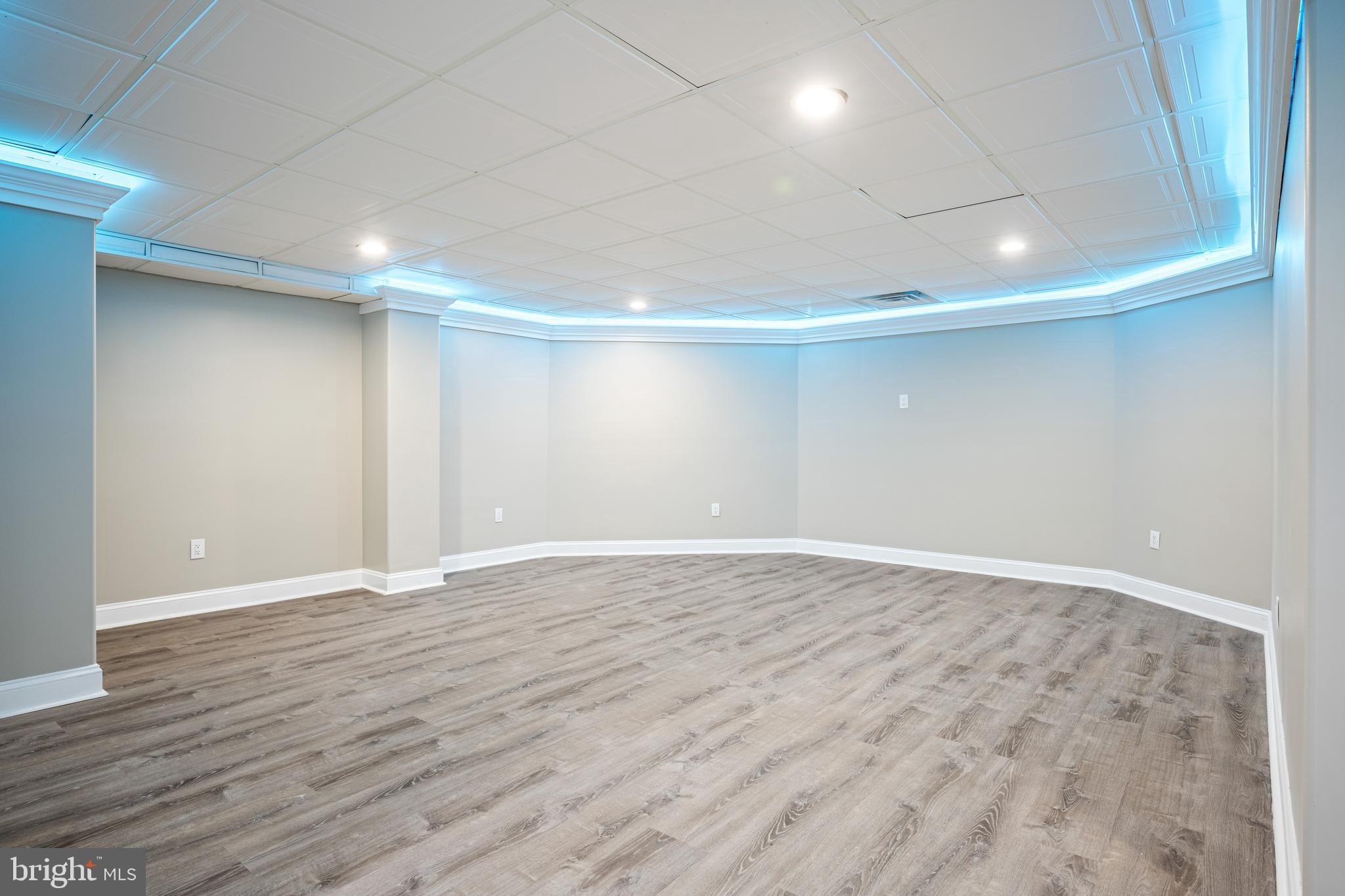120 Fox Chase Ct