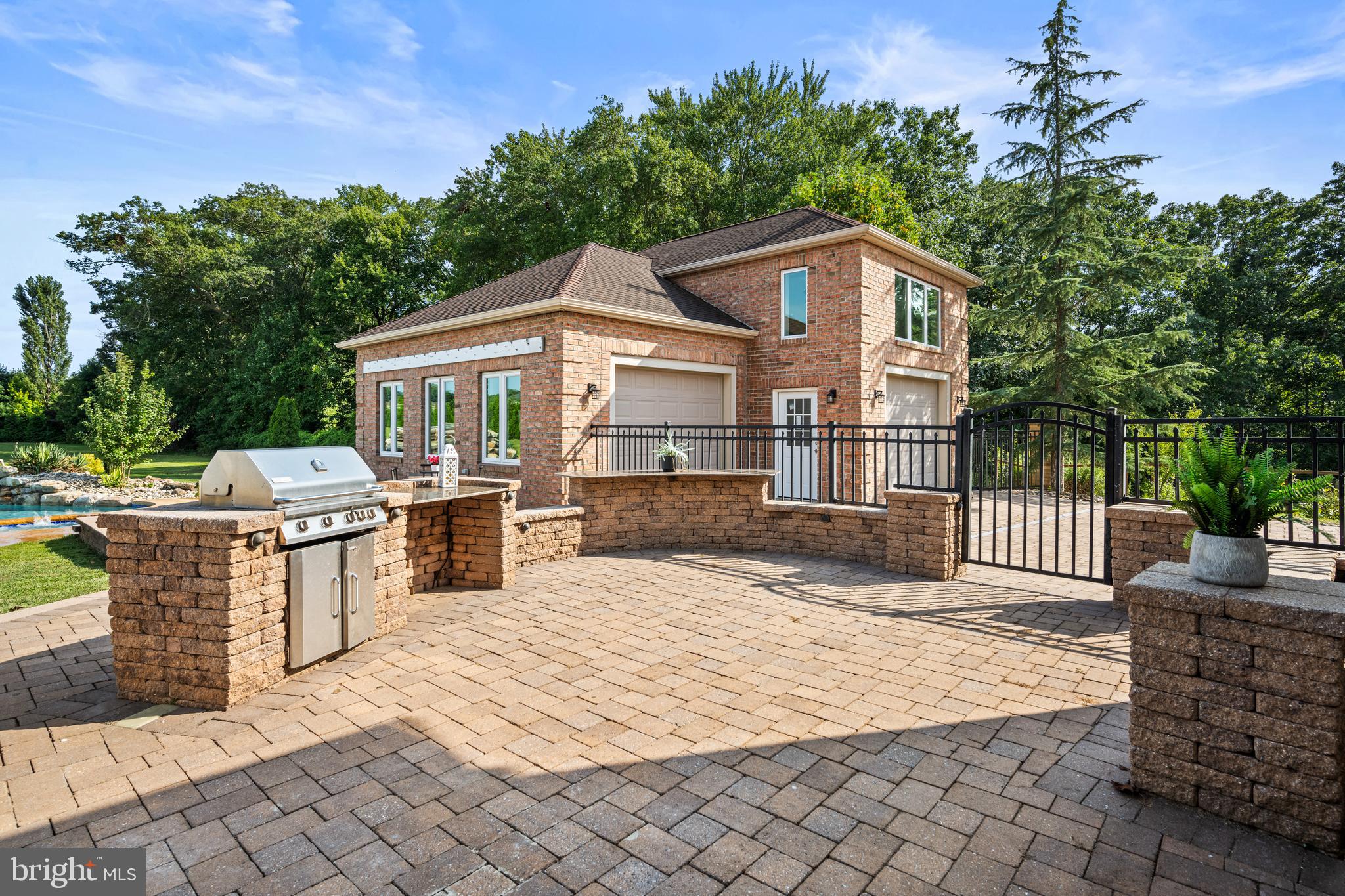 120 Fox Chase Ct