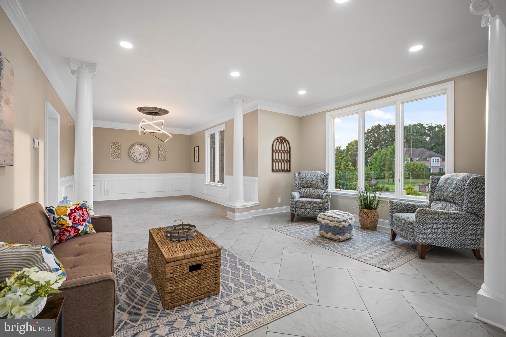 120 Fox Chase Ct