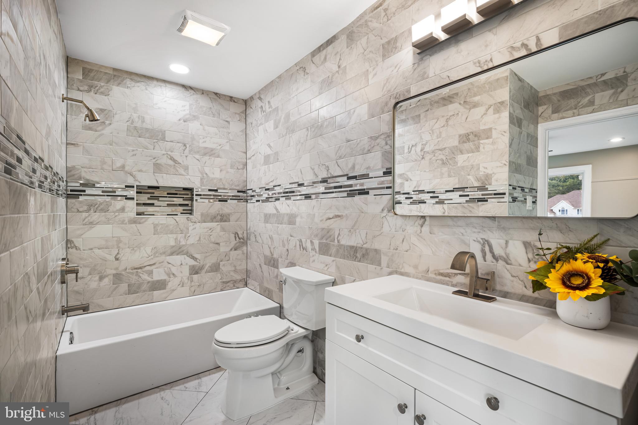 120 Fox Chase Ct