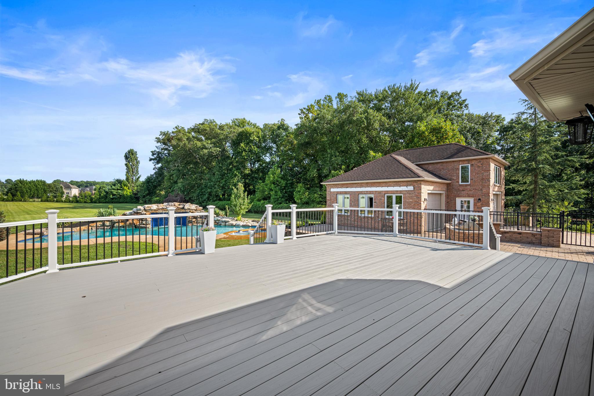 120 Fox Chase Ct