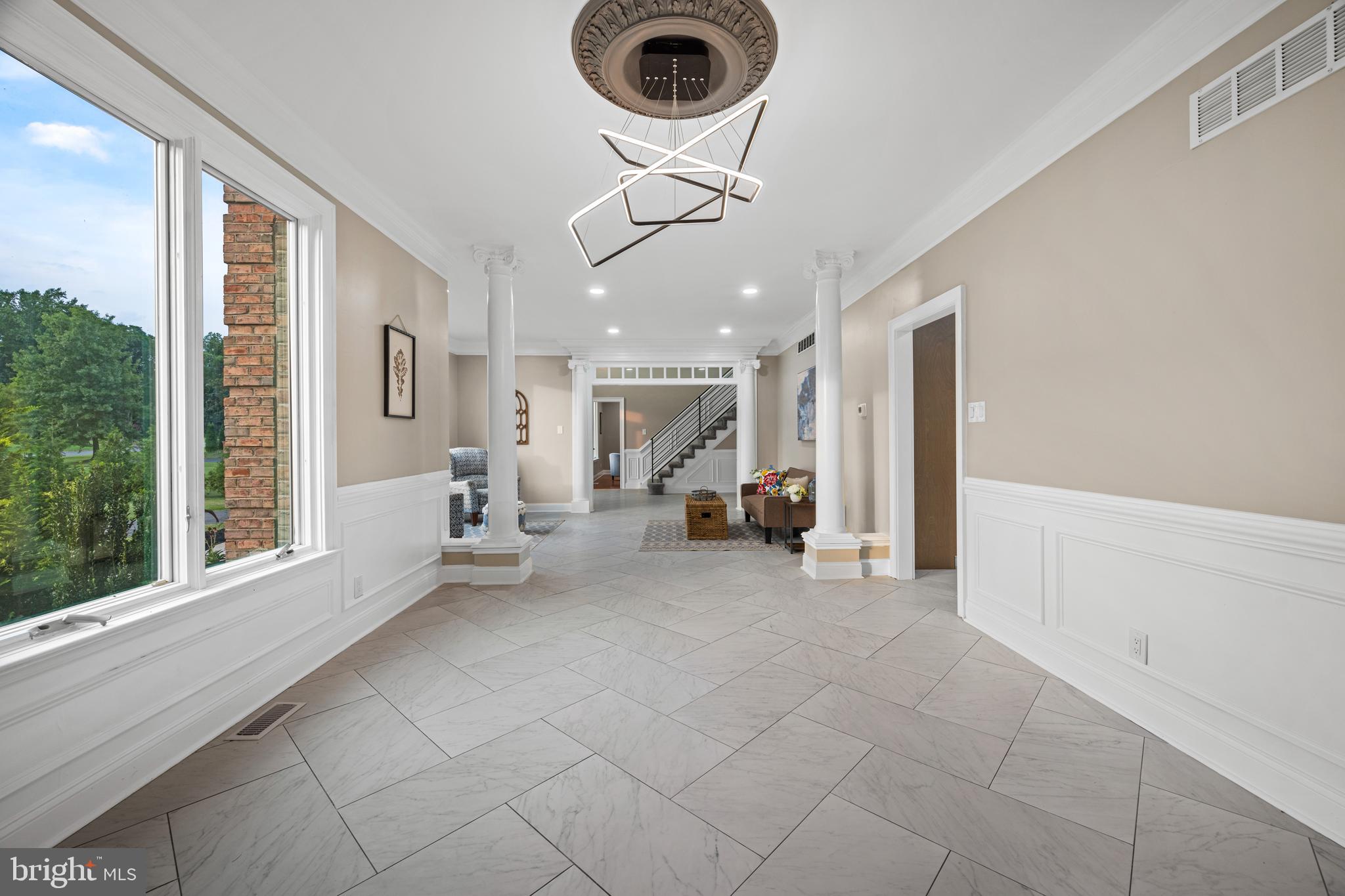 120 Fox Chase Ct