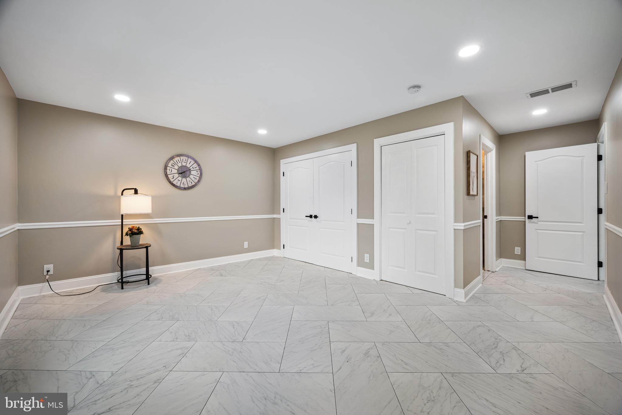 120 Fox Chase Ct