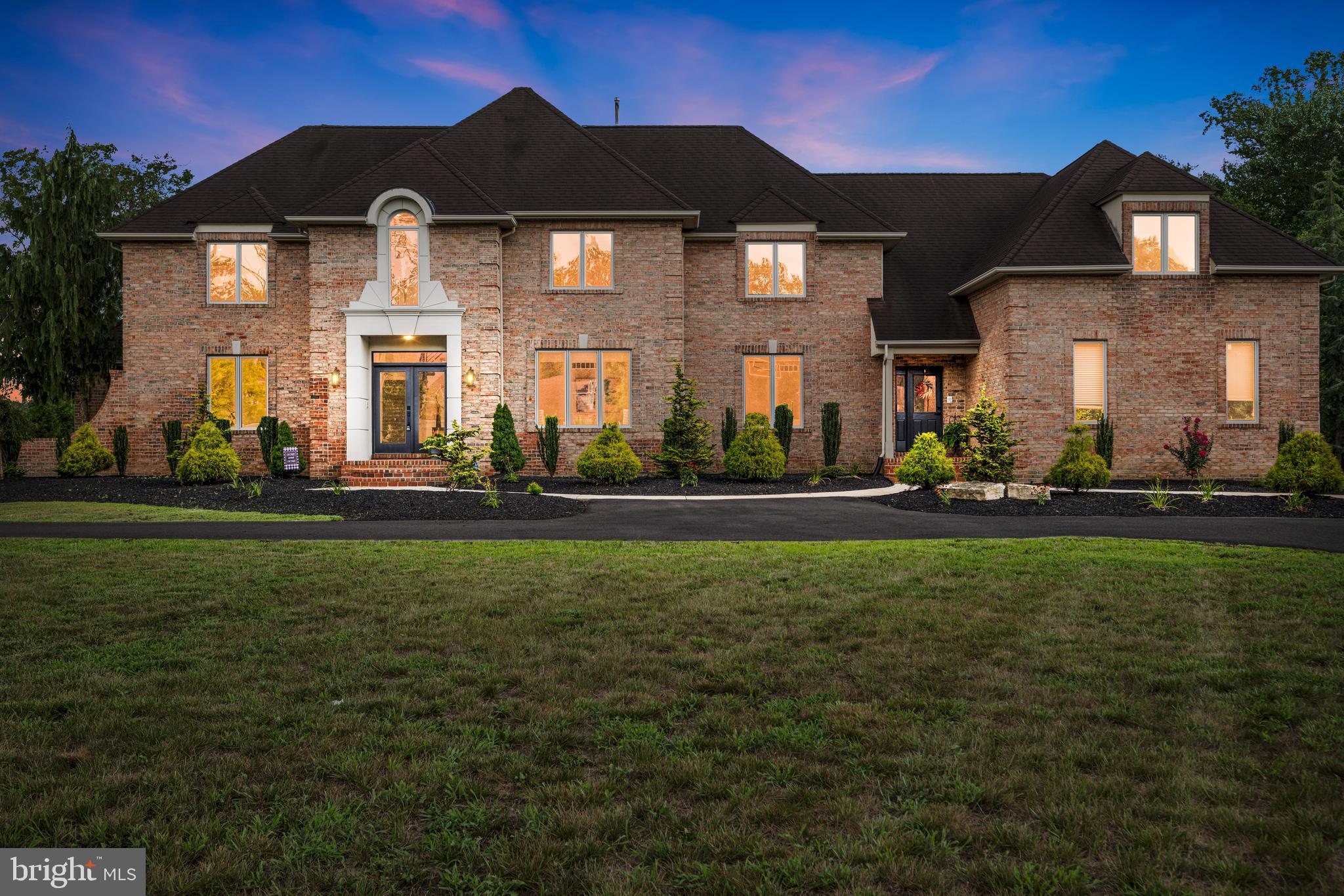 120 Fox Chase Ct