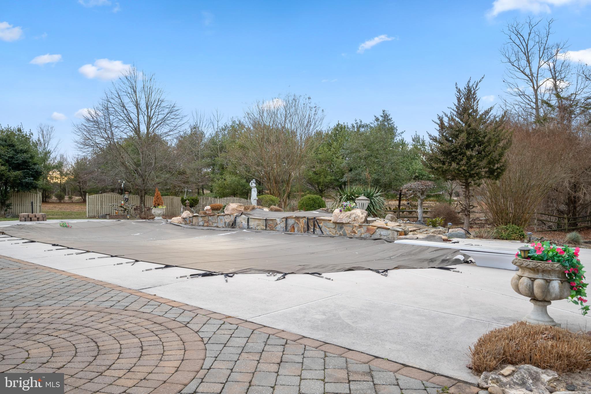 1447 Piney Hollow