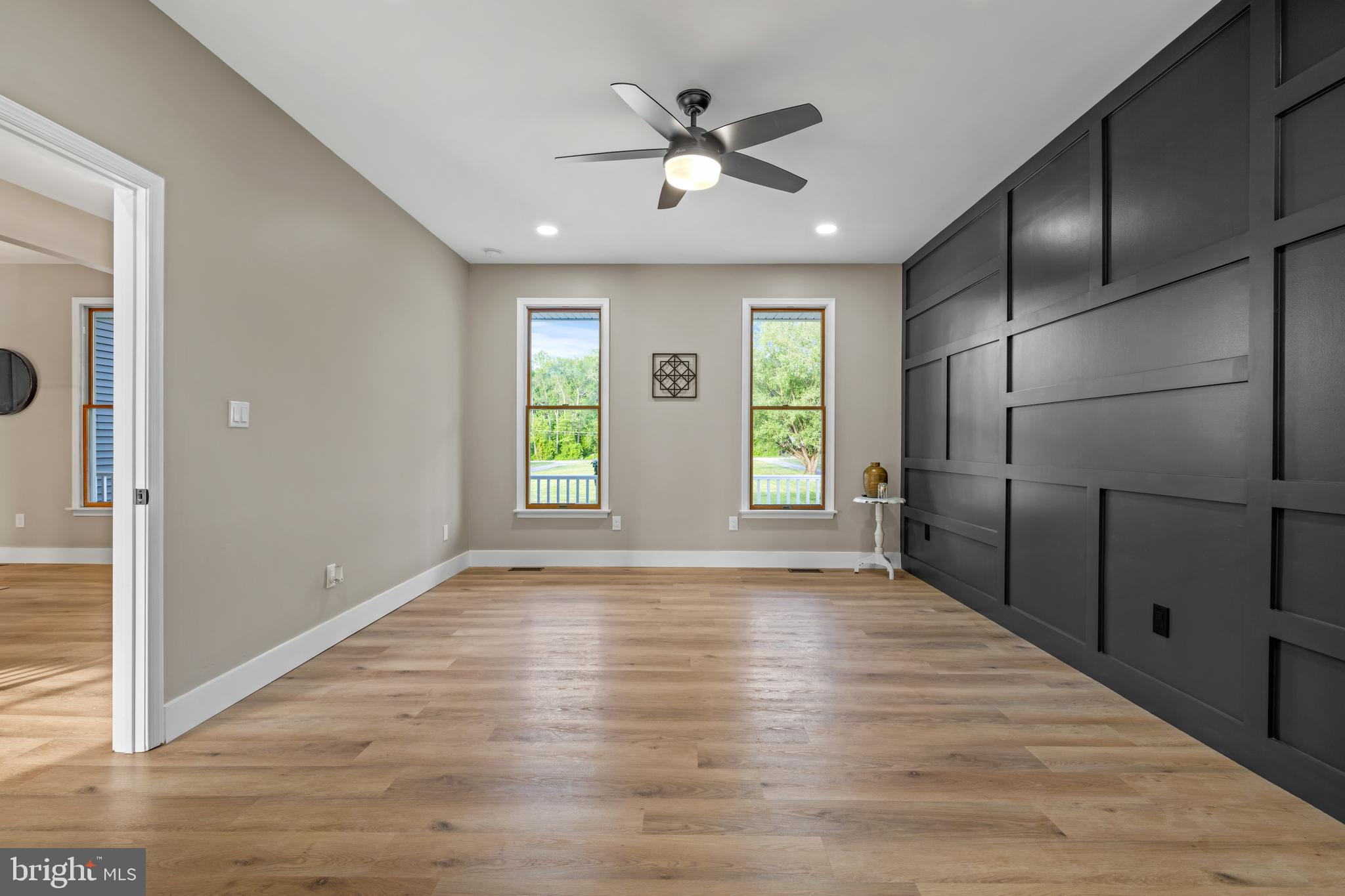 123 W Tomlin Station Rd
