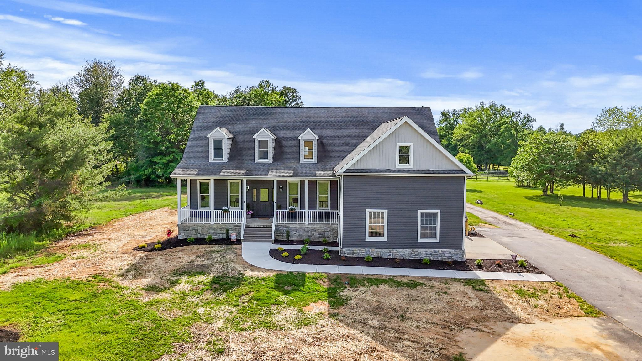 123 W Tomlin Station Rd