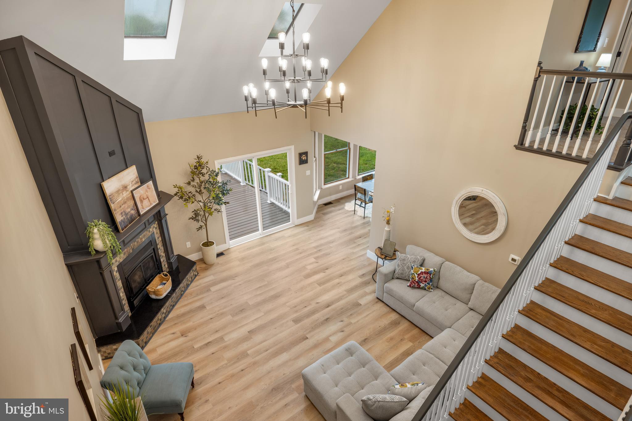123 W Tomlin Station Rd