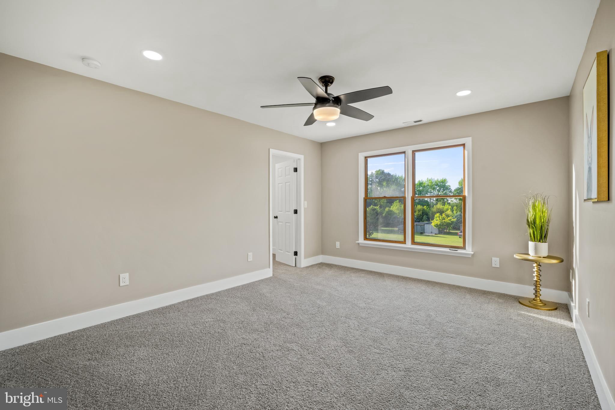 123 W Tomlin Station Rd