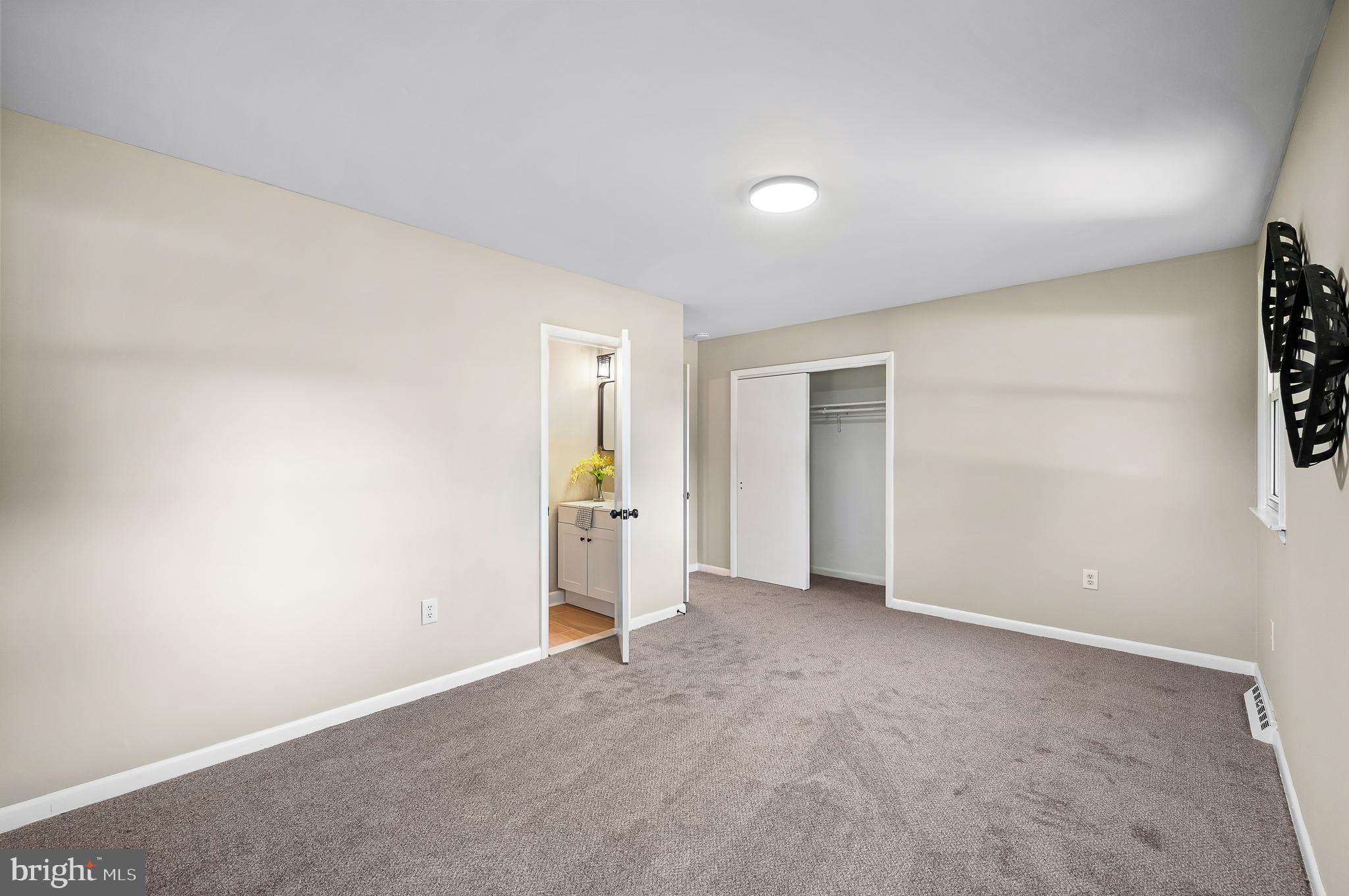 62 Fort Mott Rd