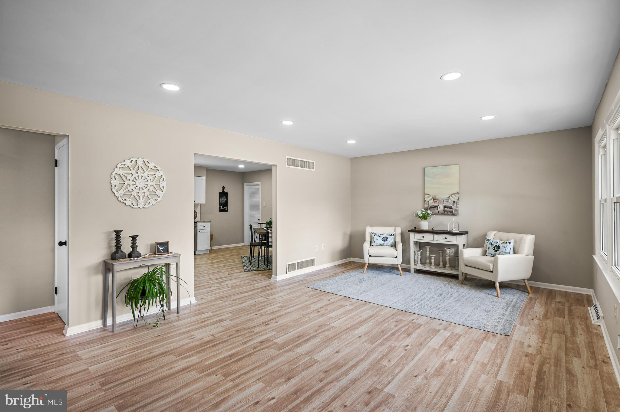 62 Fort Mott Rd