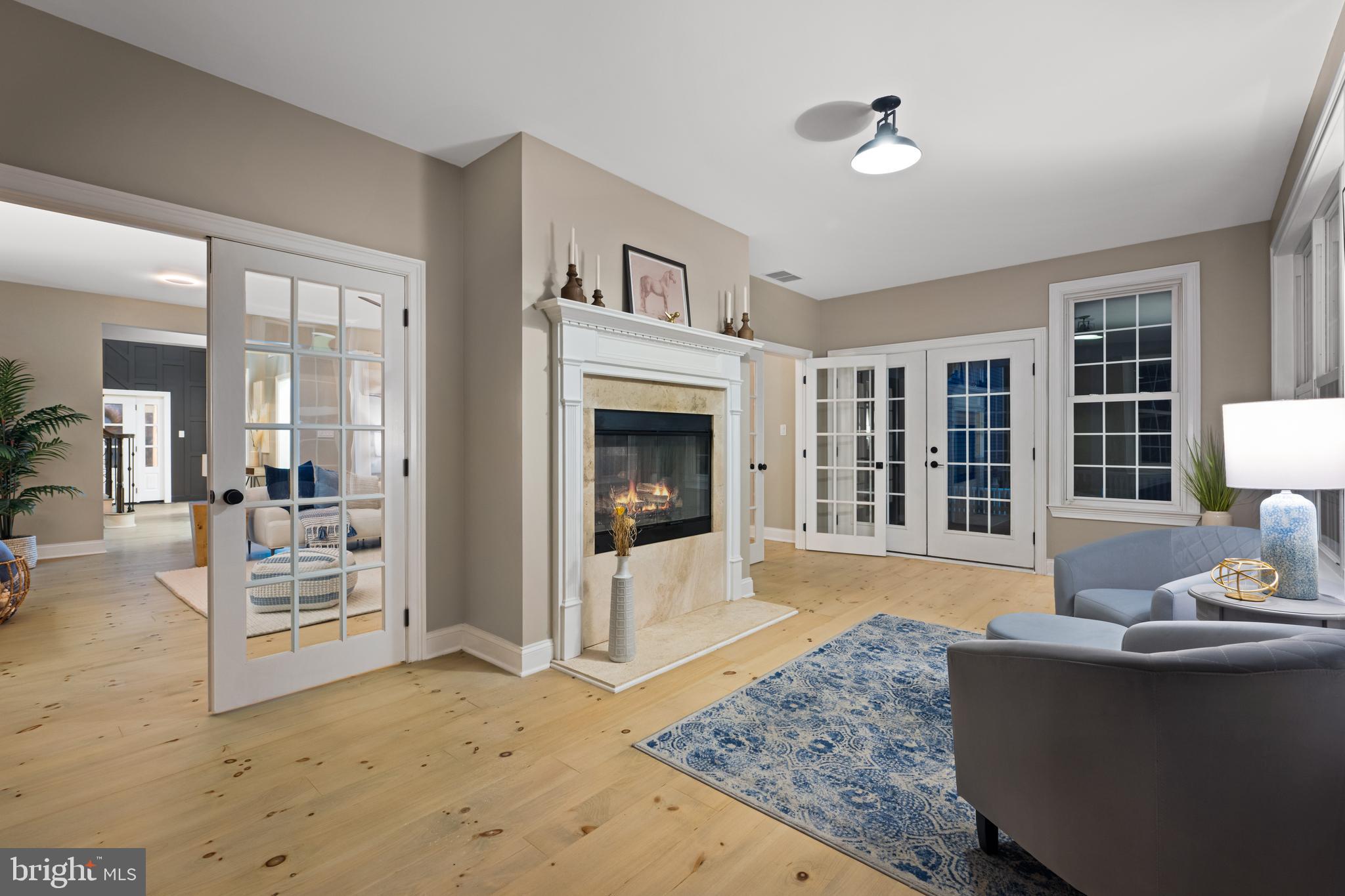 52 Waterview Dr