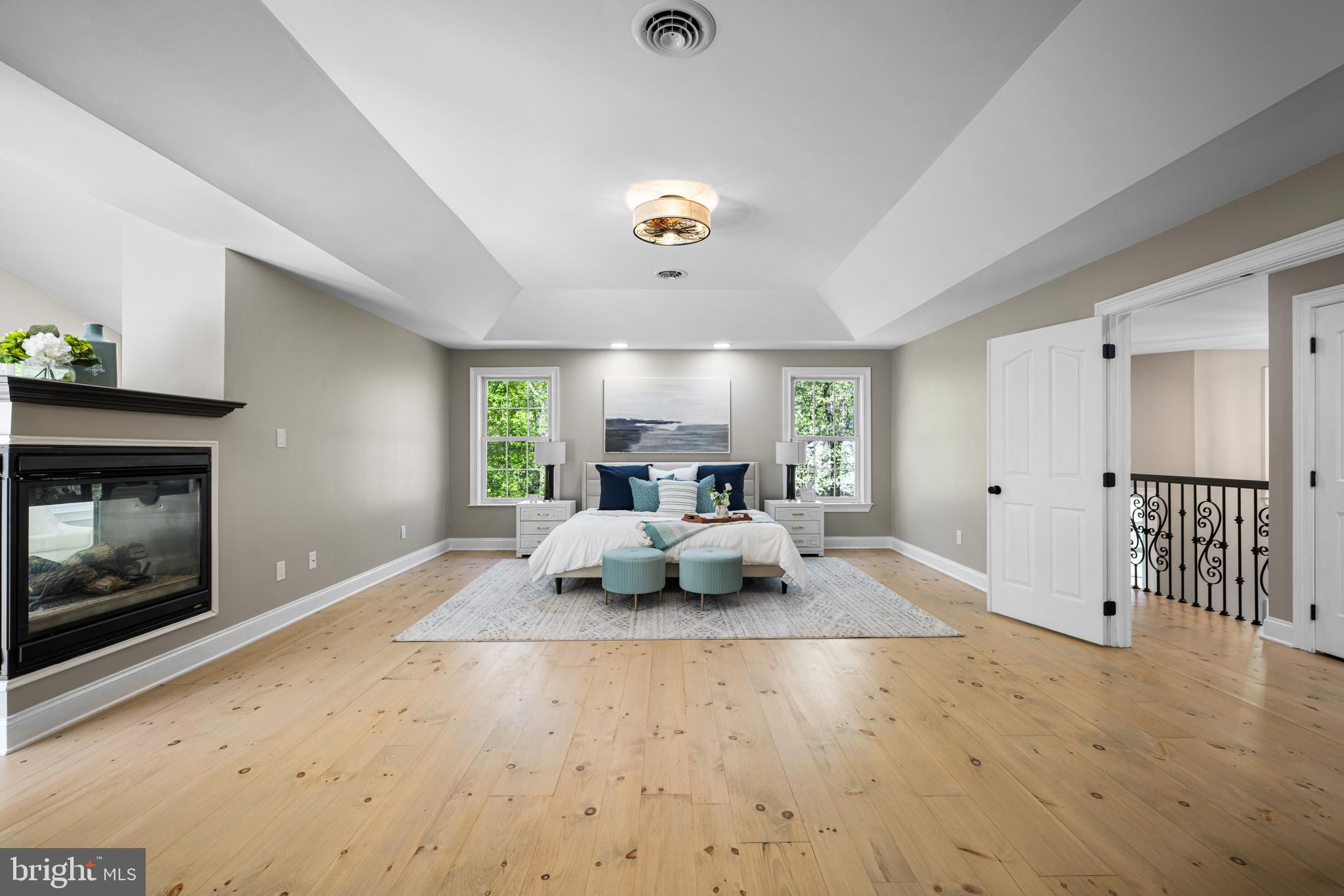 52 Waterview Dr