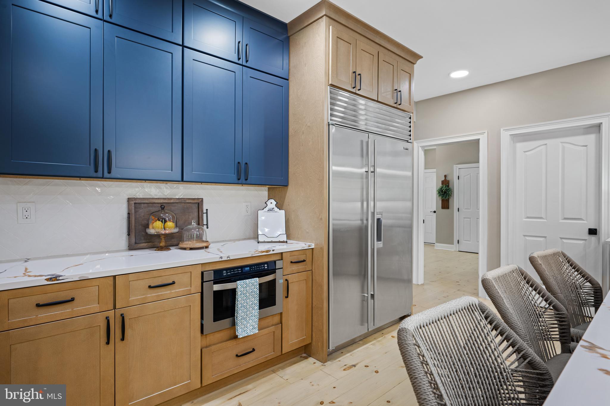 52 Waterview Dr