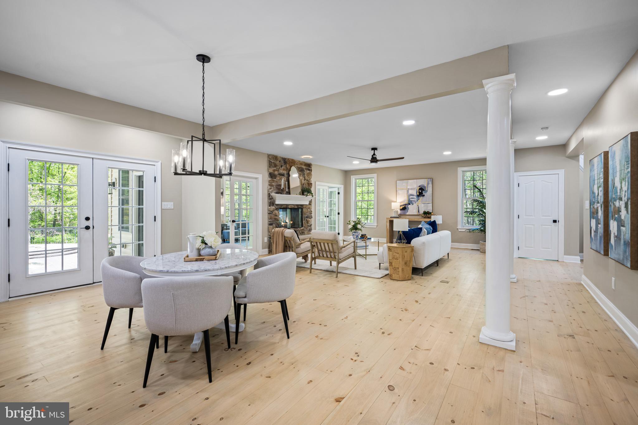 52 Waterview Dr
