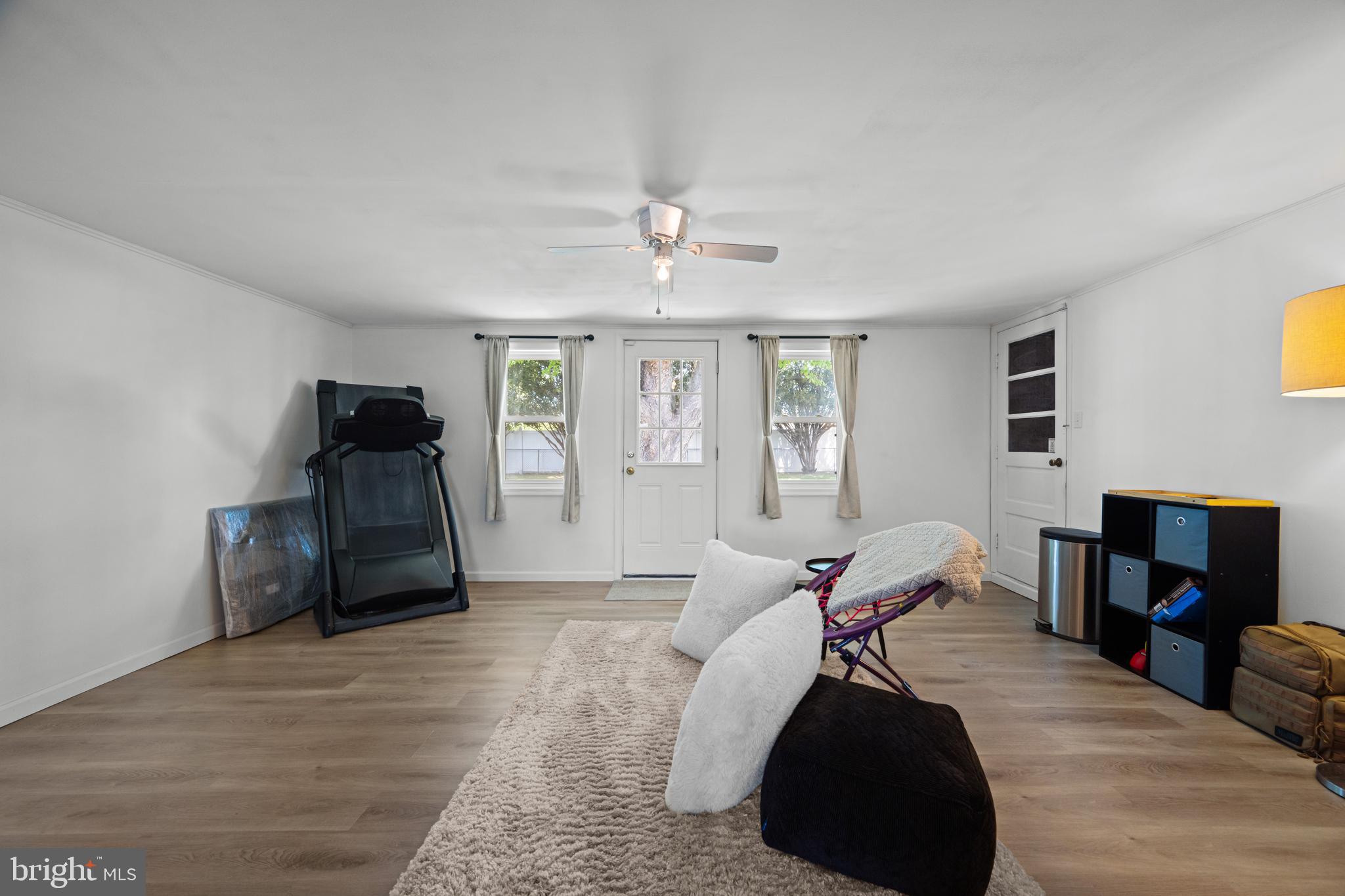 18 Canterbury Dr