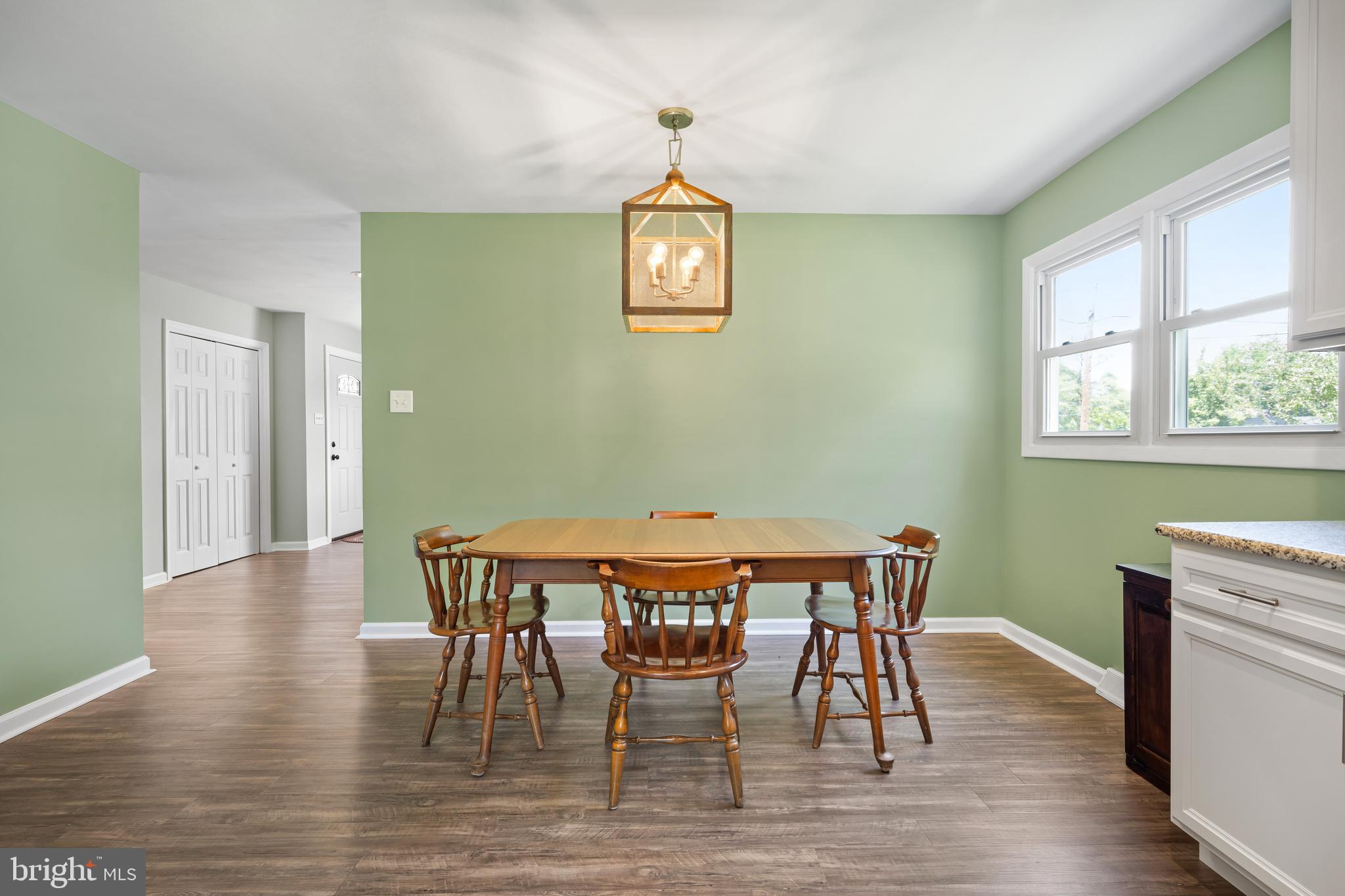148 Delaware Dr