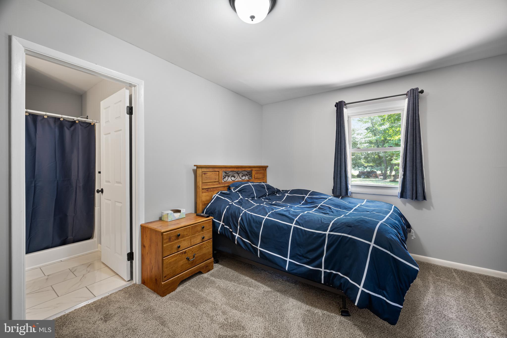 148 Delaware Dr