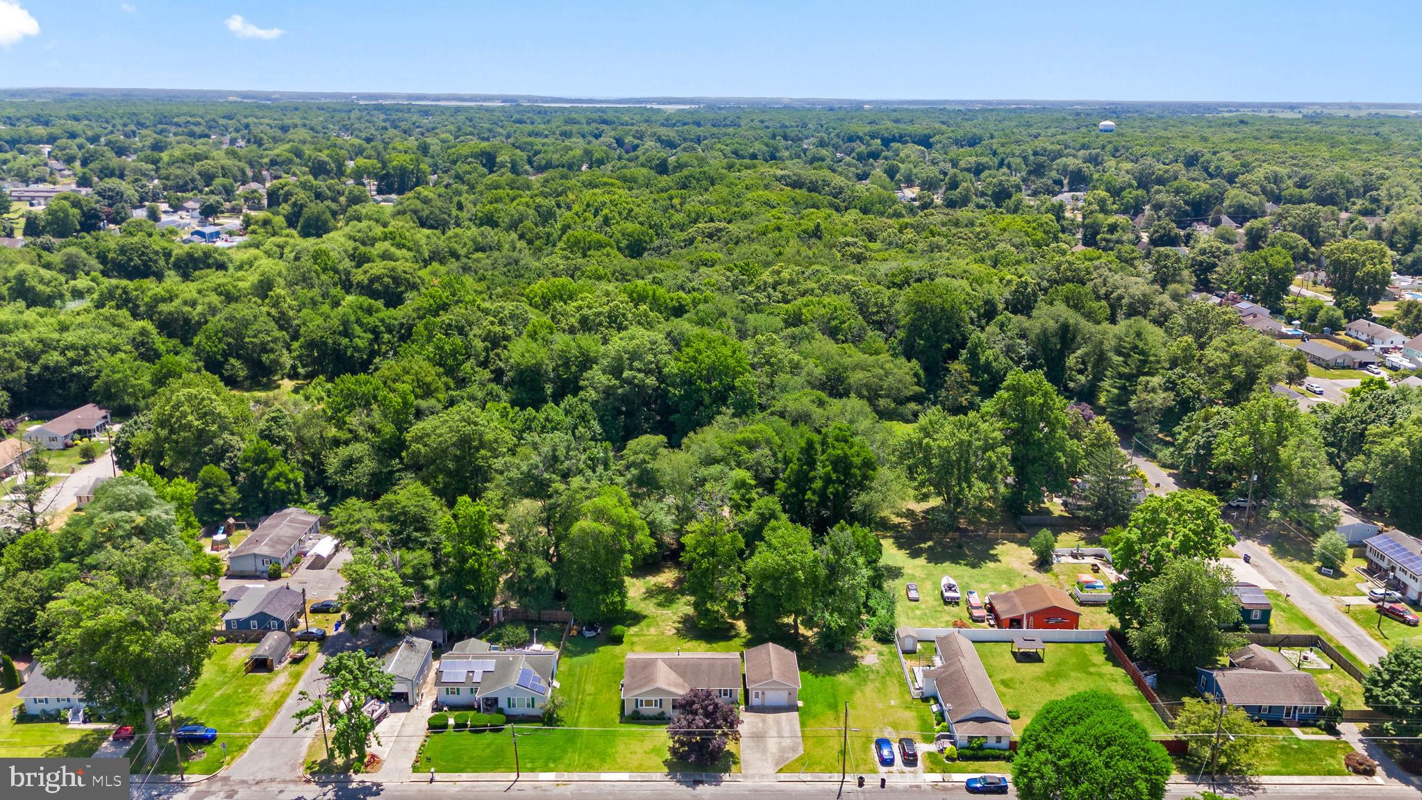 148 Delaware Dr