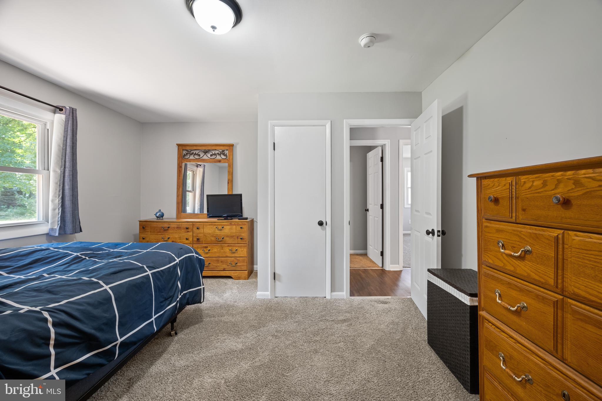 148 Delaware Dr