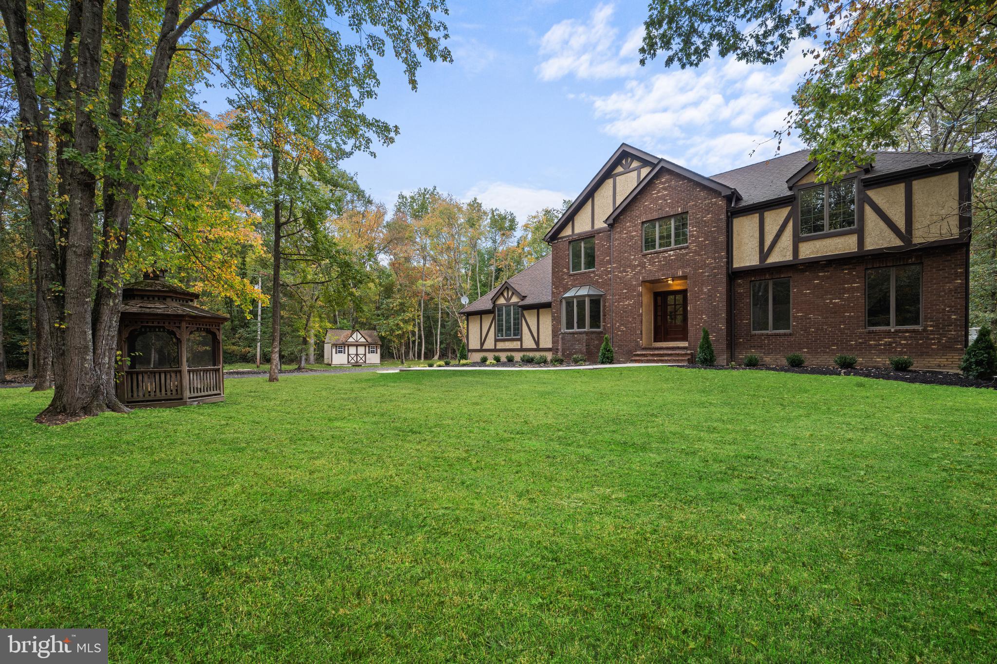 510 Buck Rd