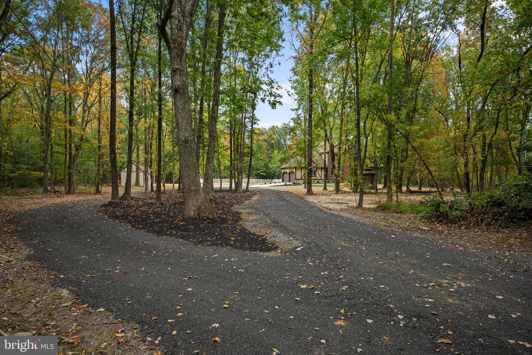 510 Buck Rd