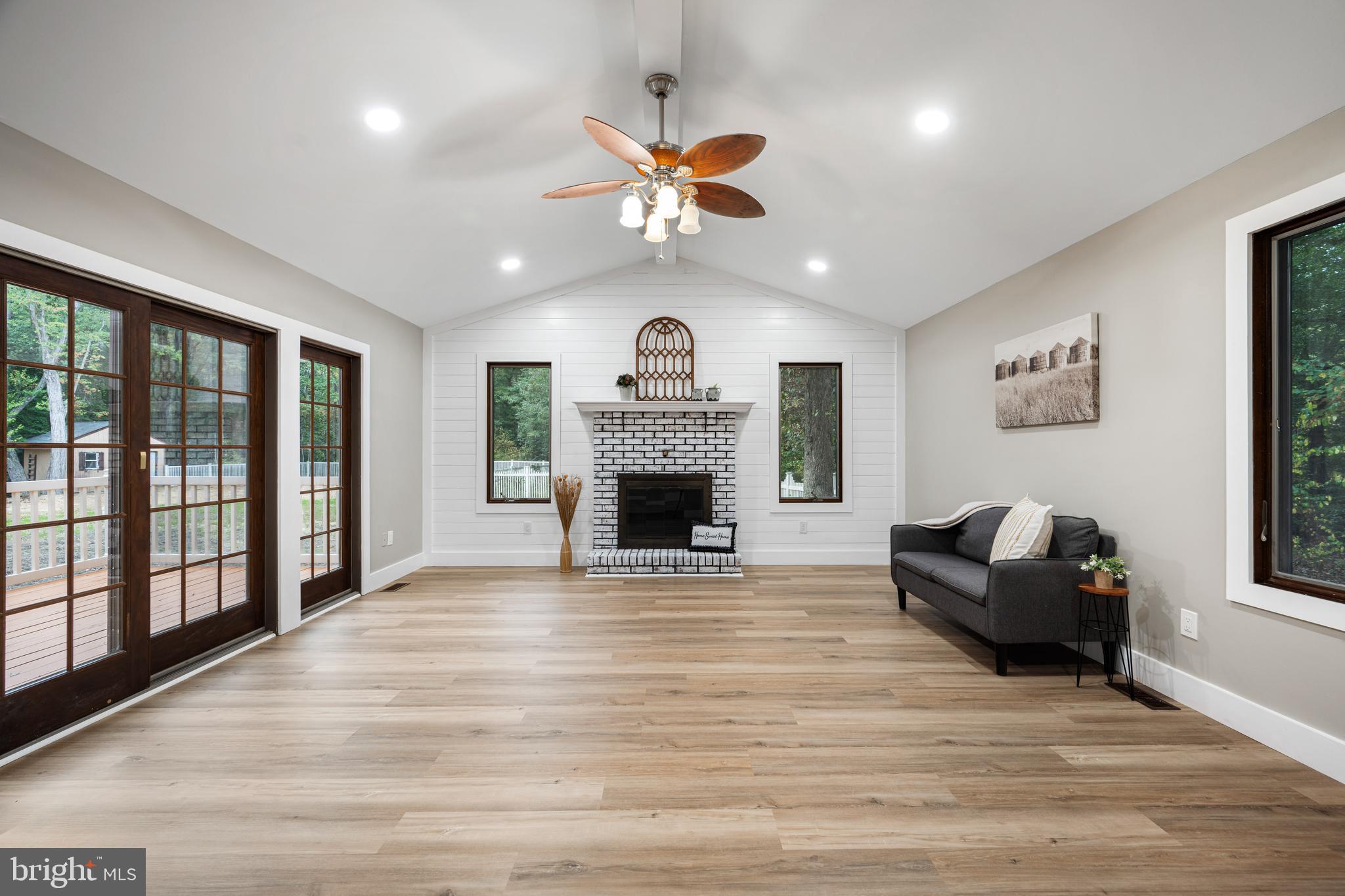 510 Buck Rd
